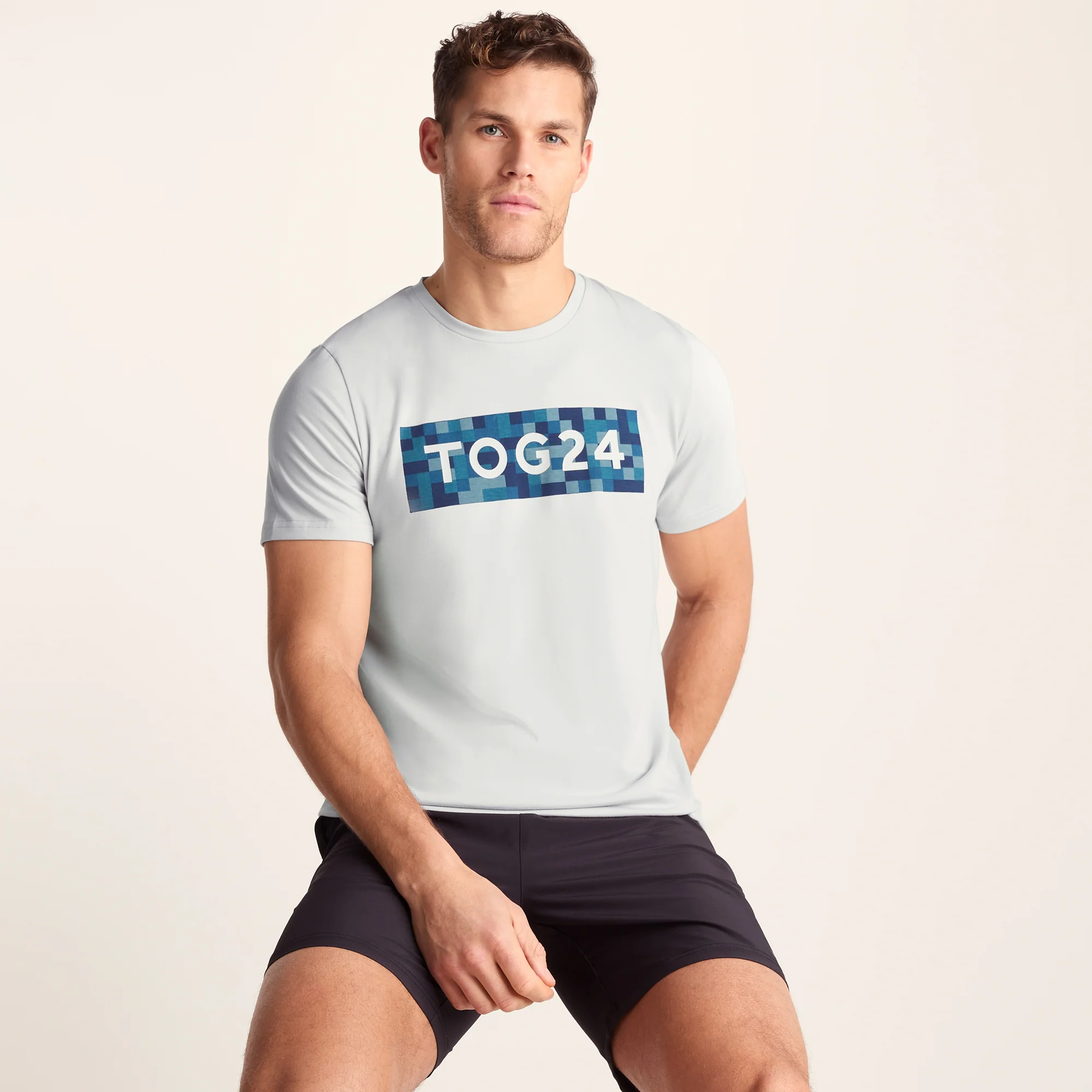 Abel Mens Breathable Performance T-Shirt - Raincloud - Image 4