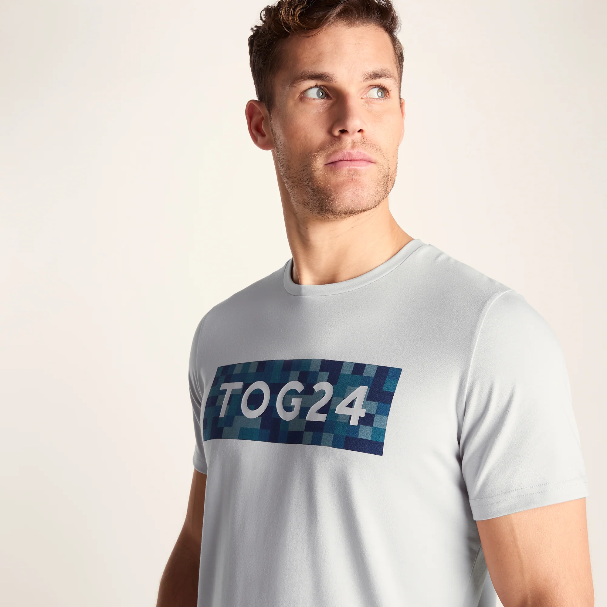 Abel Mens Breathable Performance T-Shirt - Raincloud - Image 5