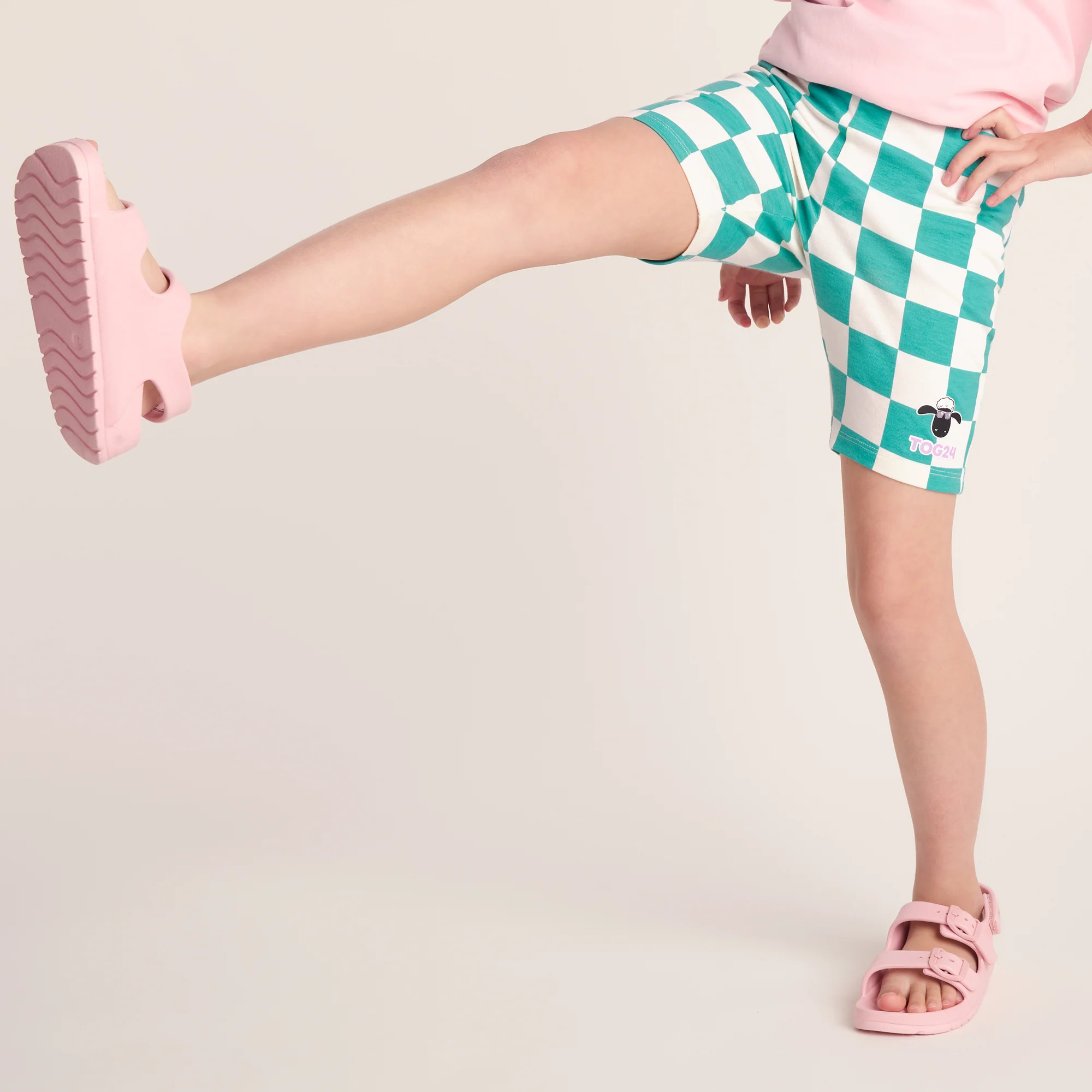 Altay Kids Shaun the Sheep Cycling Short - Spearmint/Woolly Checkerboard - Image 3