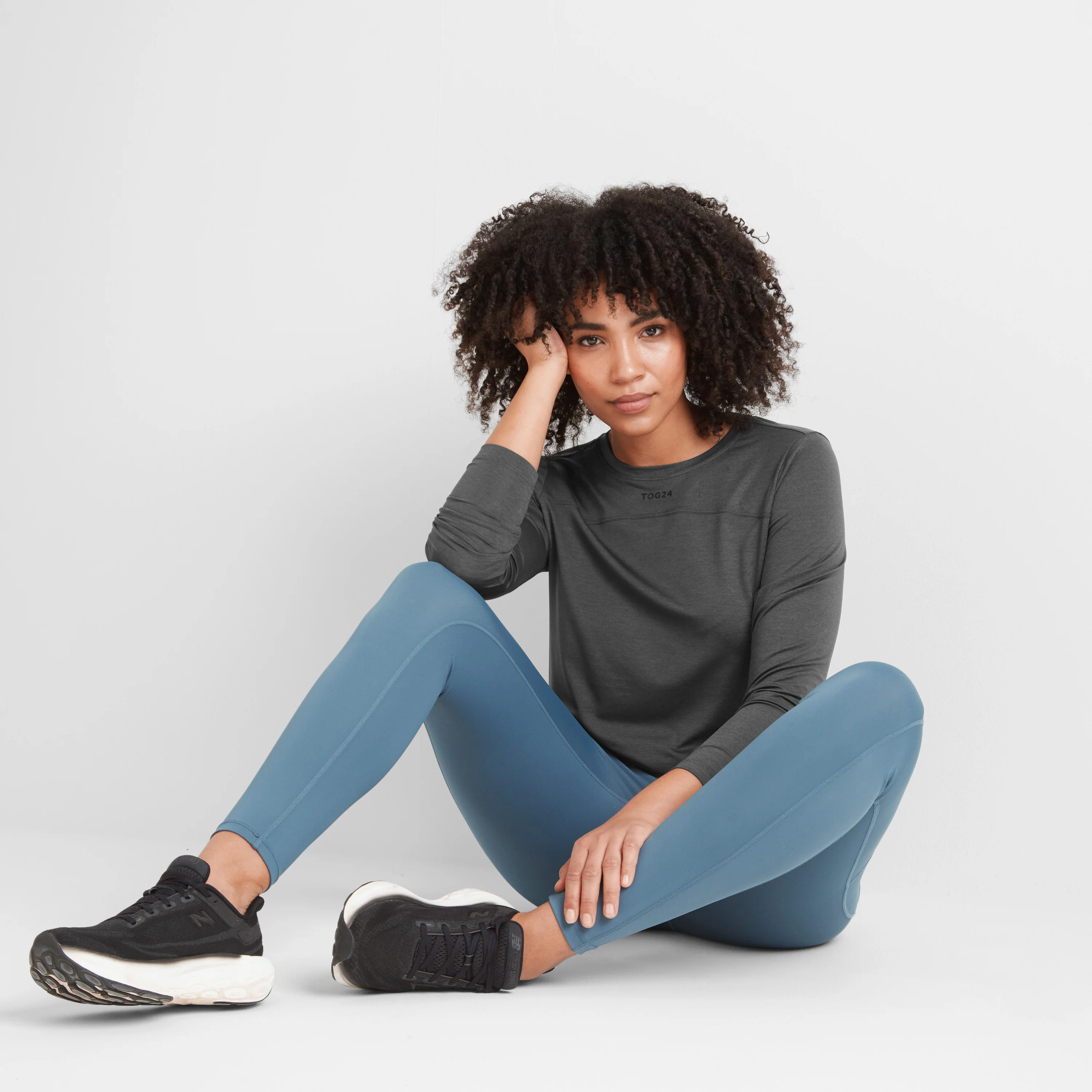 Blakely Womens Long Sleeve Performance Top - Dark Grey Marl - Image 4
