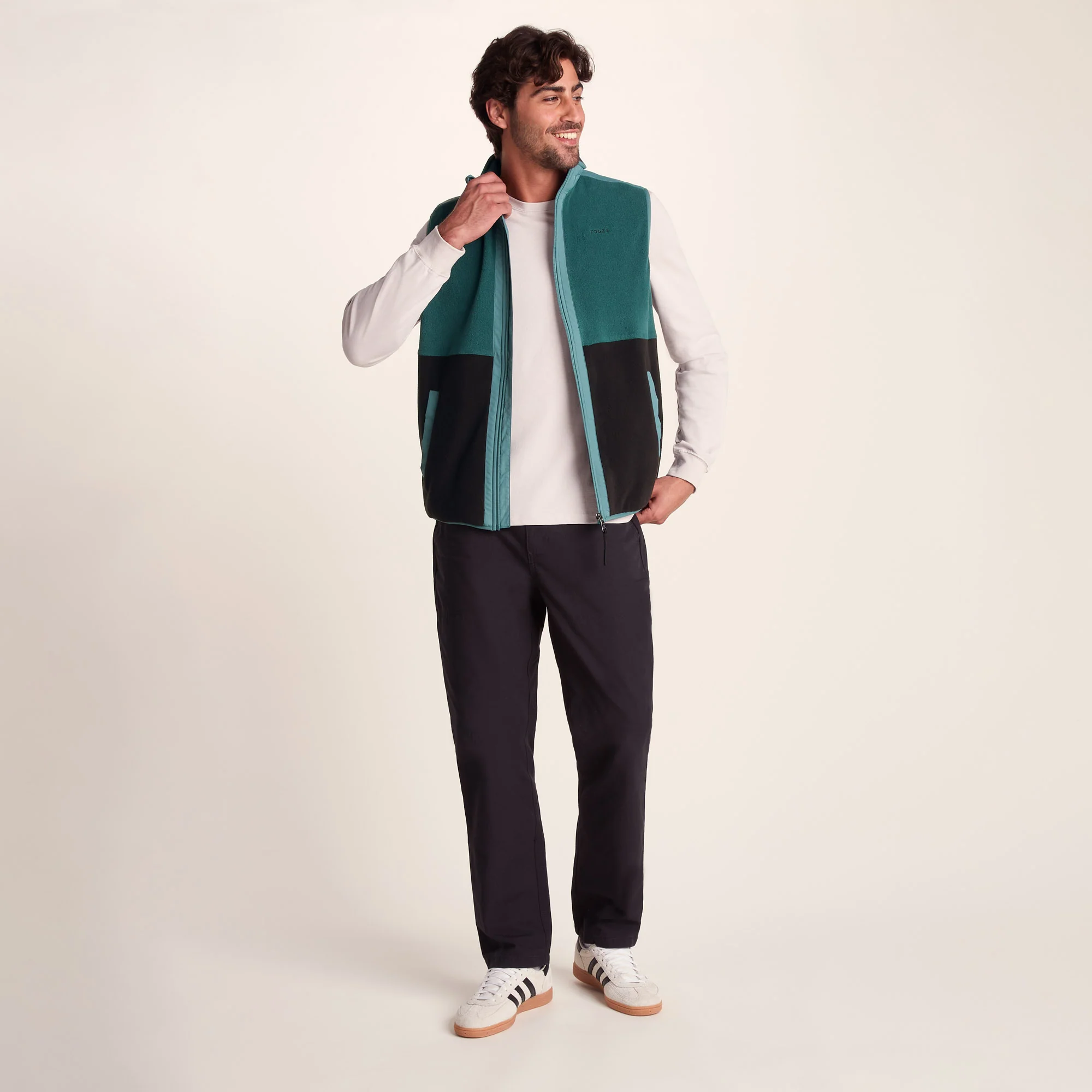 Boltby Mens Relaxed Fit Microfleece Gilet - Hydro Blue/Black - Image 3