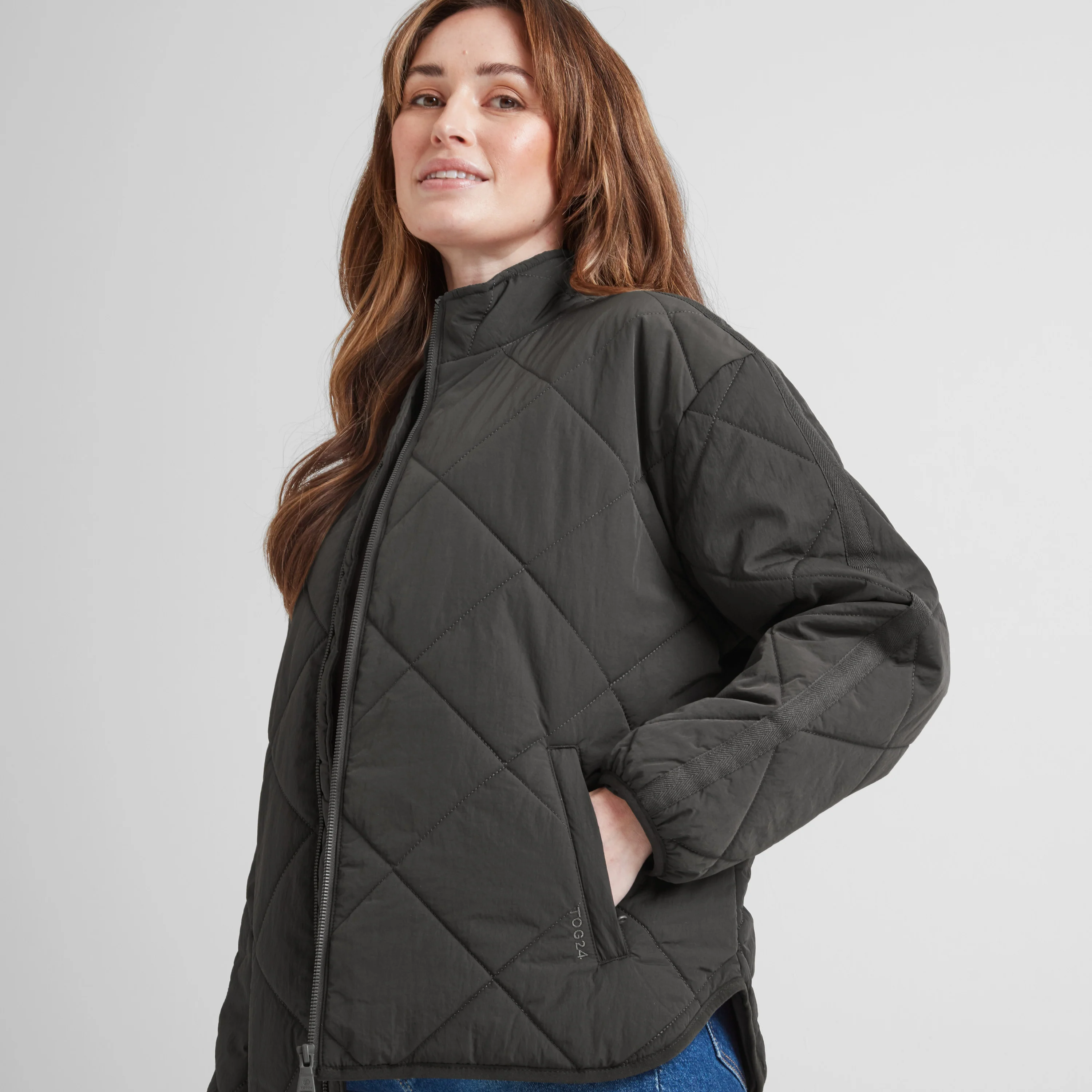 Cirnan Womens Shower Resistant Insulated Packaway Jacket - Washed Black - Image 5