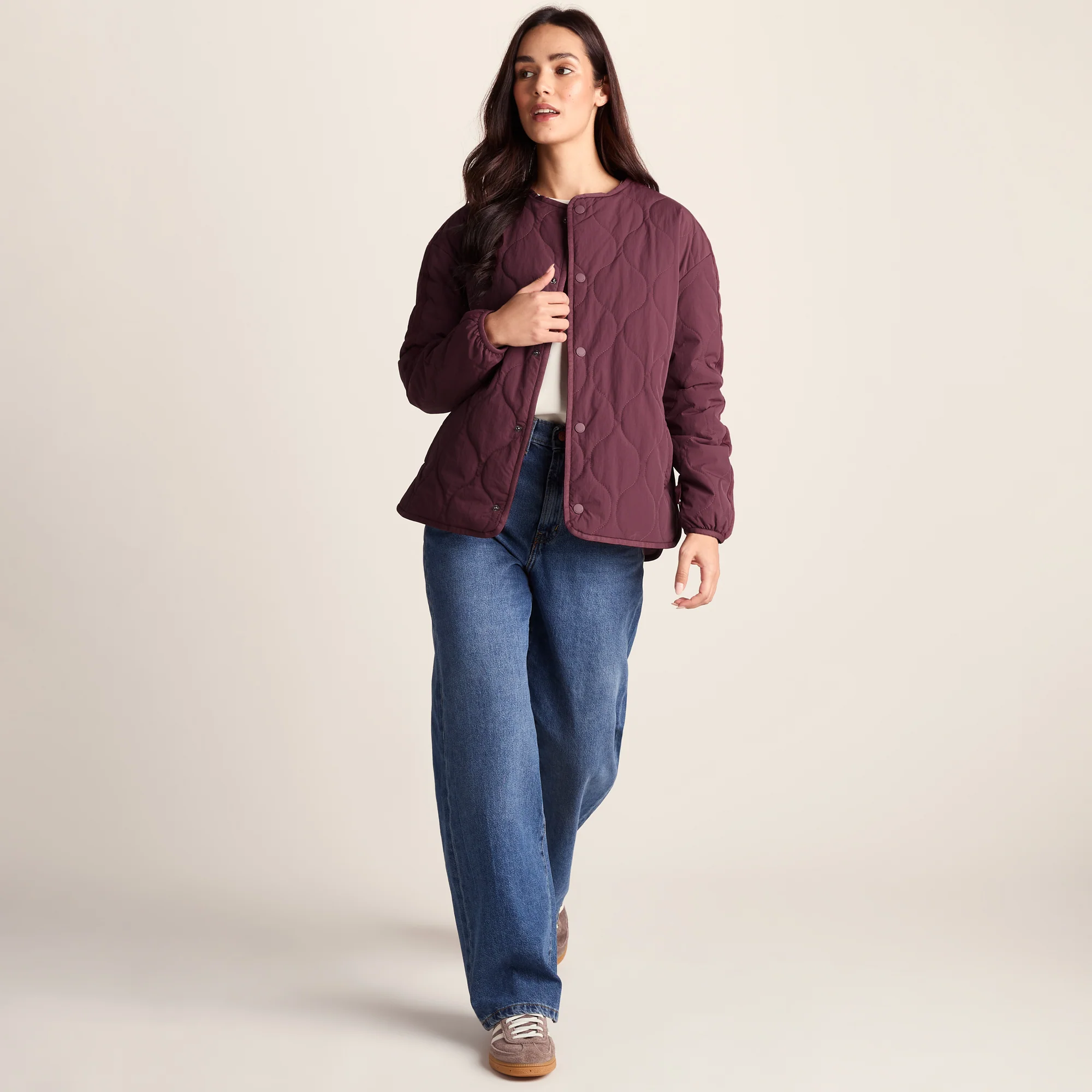 Cleadon Womens Relaxed Fit Shower Resistant Lightweight Insulated Jacket - Black Raspberry - Image 2
