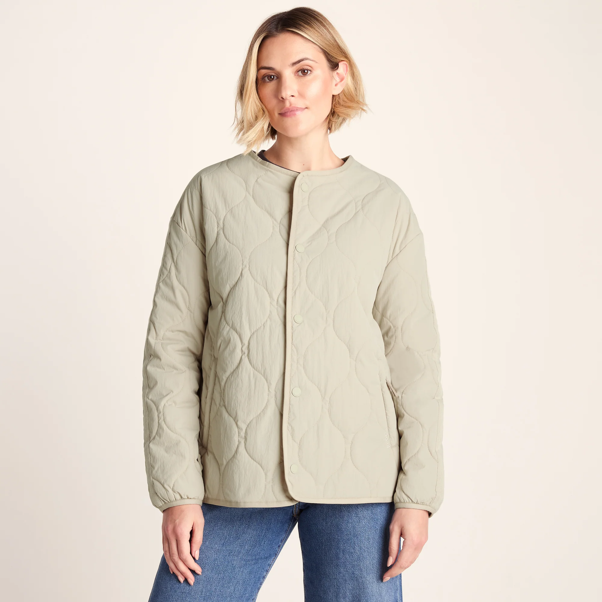 Cleadon Womens Relaxed Fit Shower Resistant Lightweight Insulated Jacket - Cool Beige - Image 7