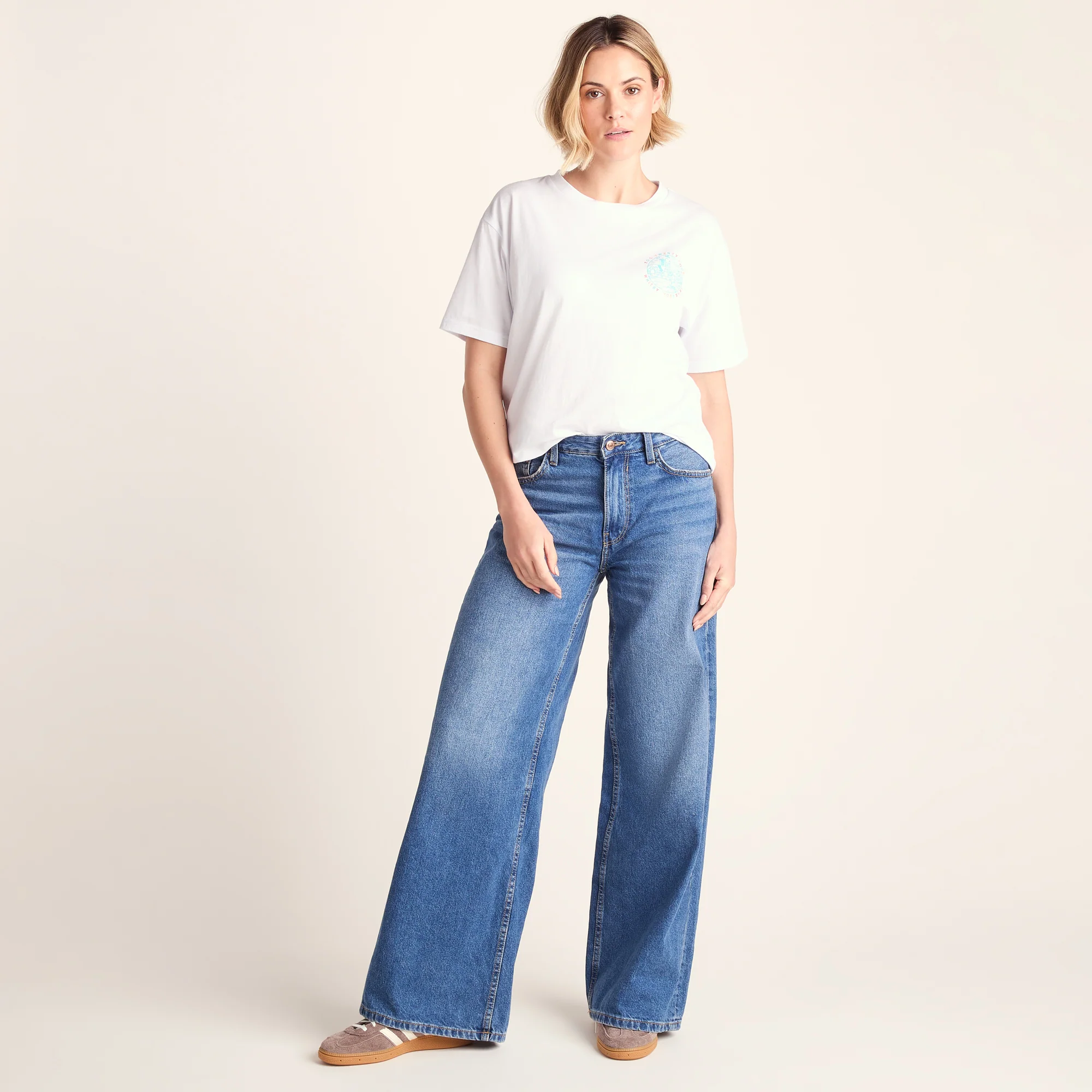 Coast Womens 100% Cotton Supersoft Relaxed Fit T-Shirt - Optic White - Image 2