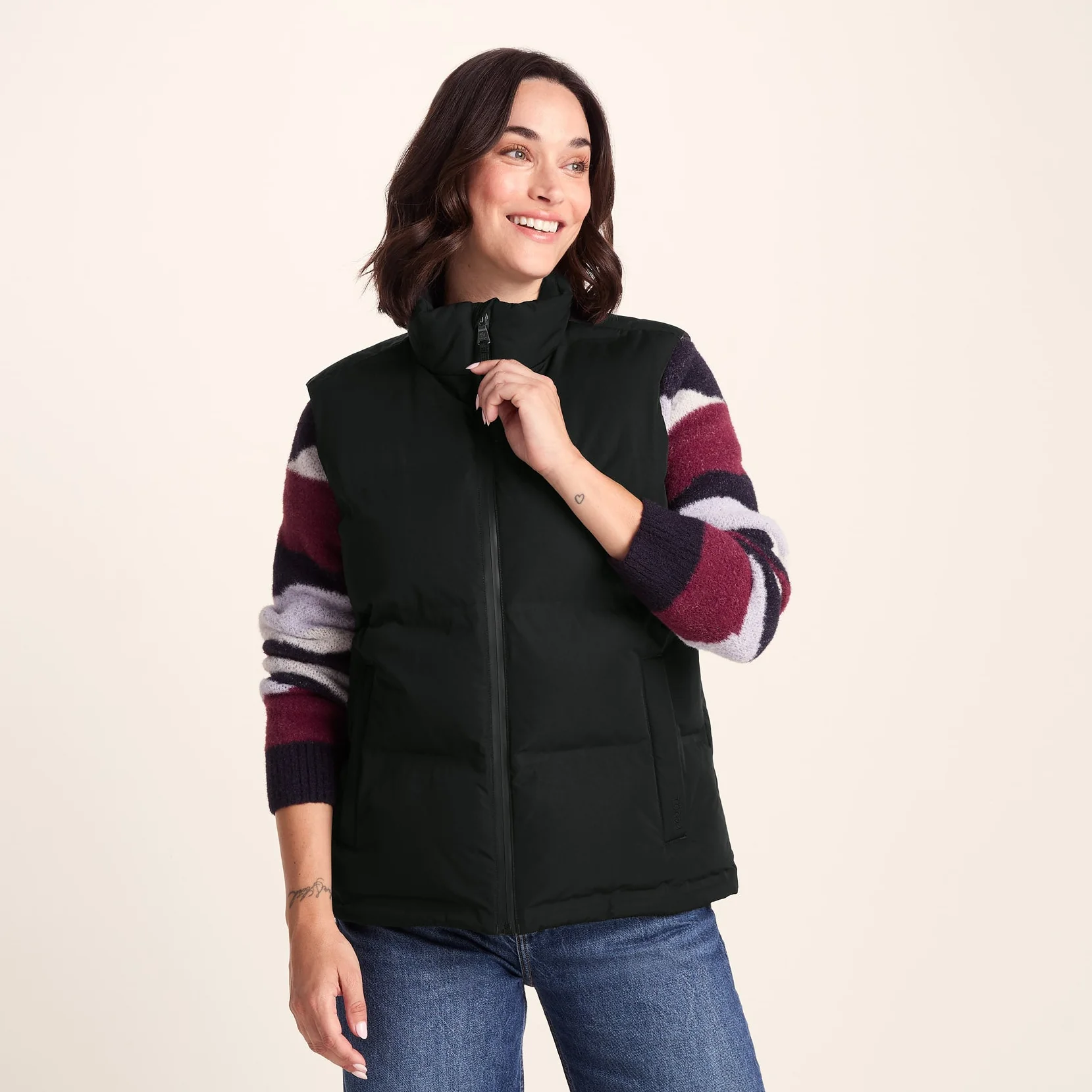Elyna Womens Shower Resistant Insulated Gilet - Black