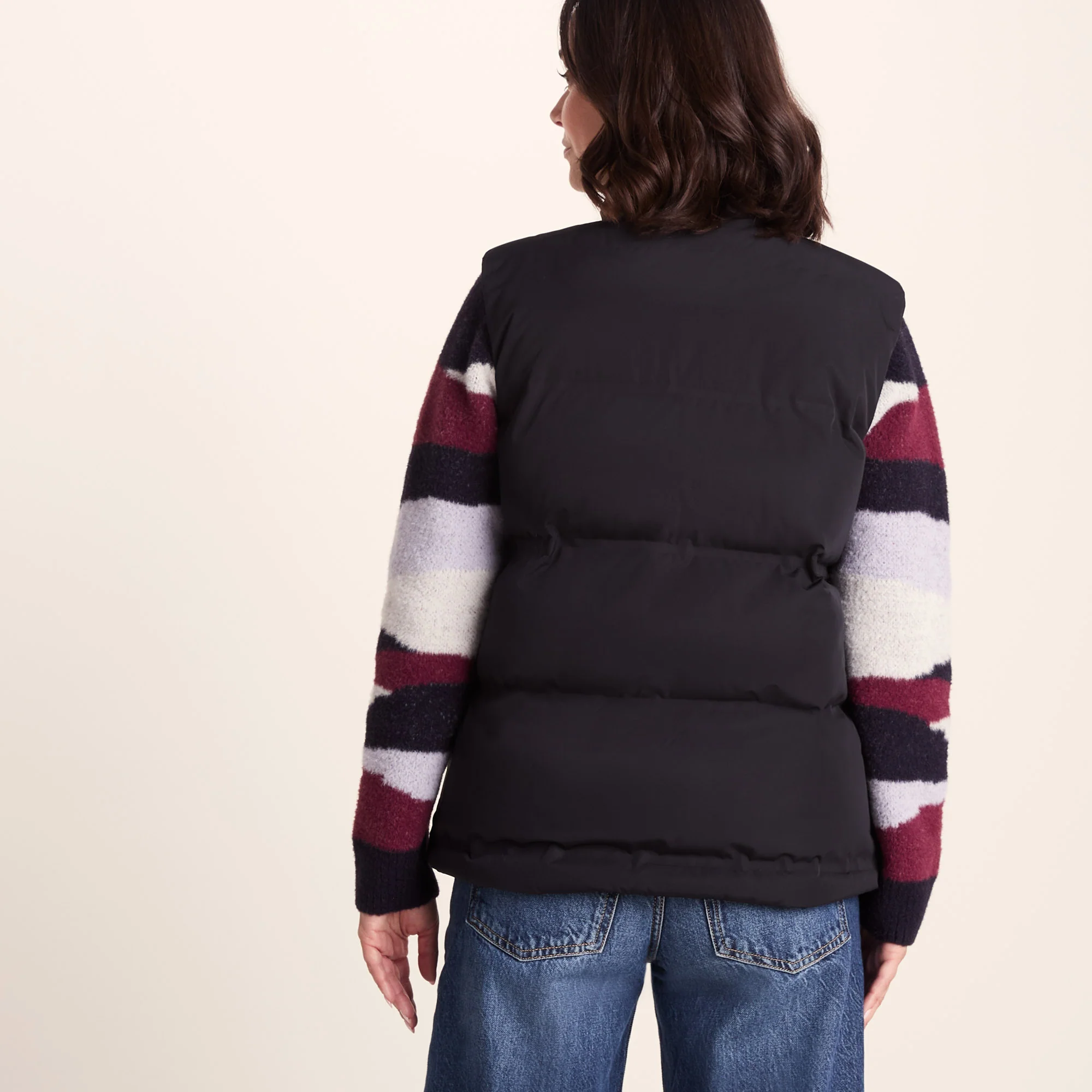 Elyna Womens Shower Resistant Insulated Gilet - Black - Image 3