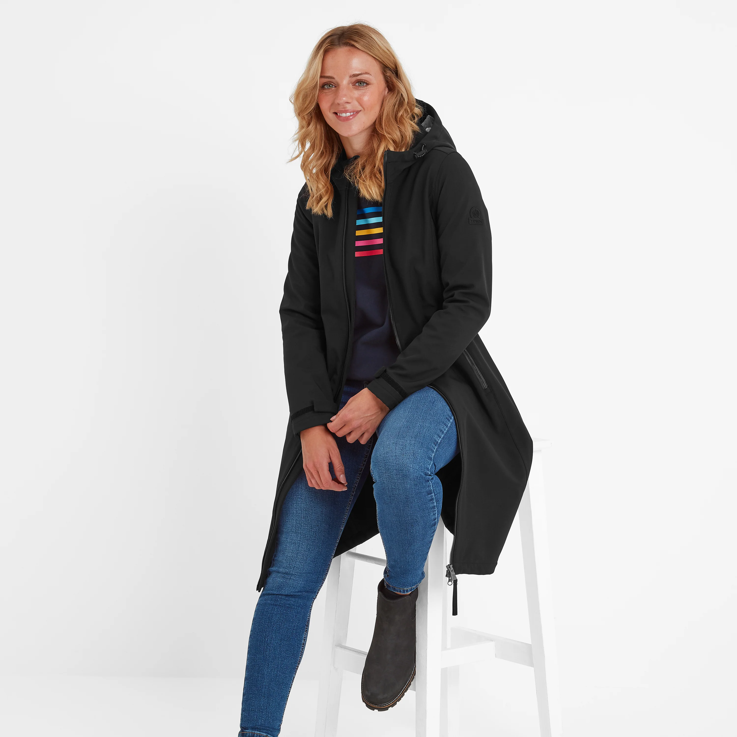 Enya Womens Longline Waterproof Softshell Jacket - Black - Image 4