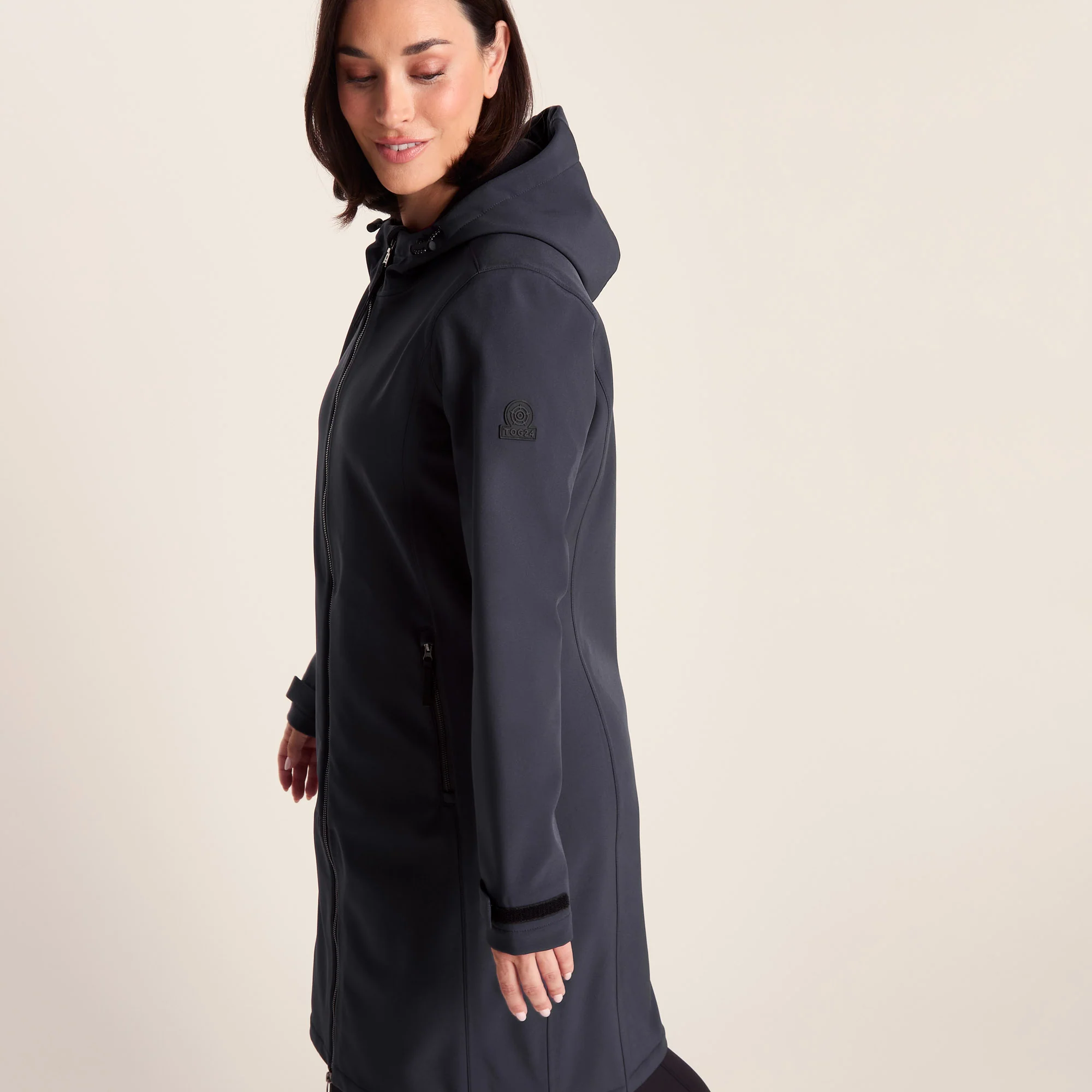 Enya Womens Longline Waterproof Softshell Jacket - Dark Indigo - Image 6