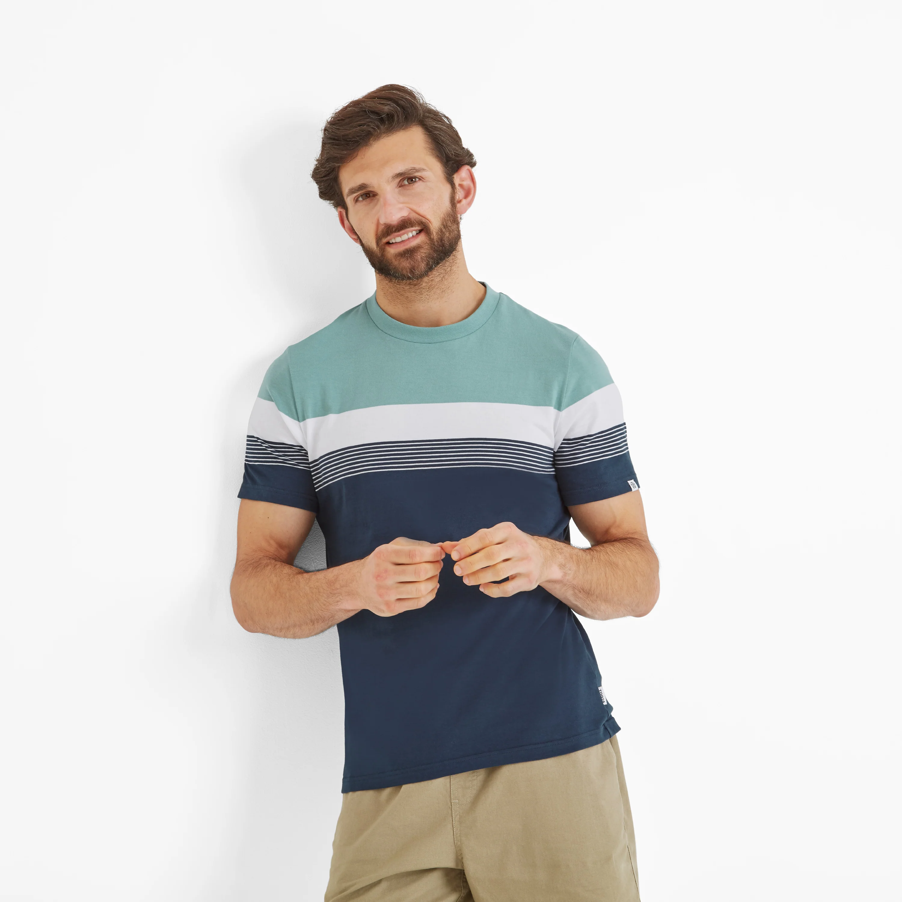 Farndon Mens T-Shirt - Light Sky/Inky Blue - Image 2