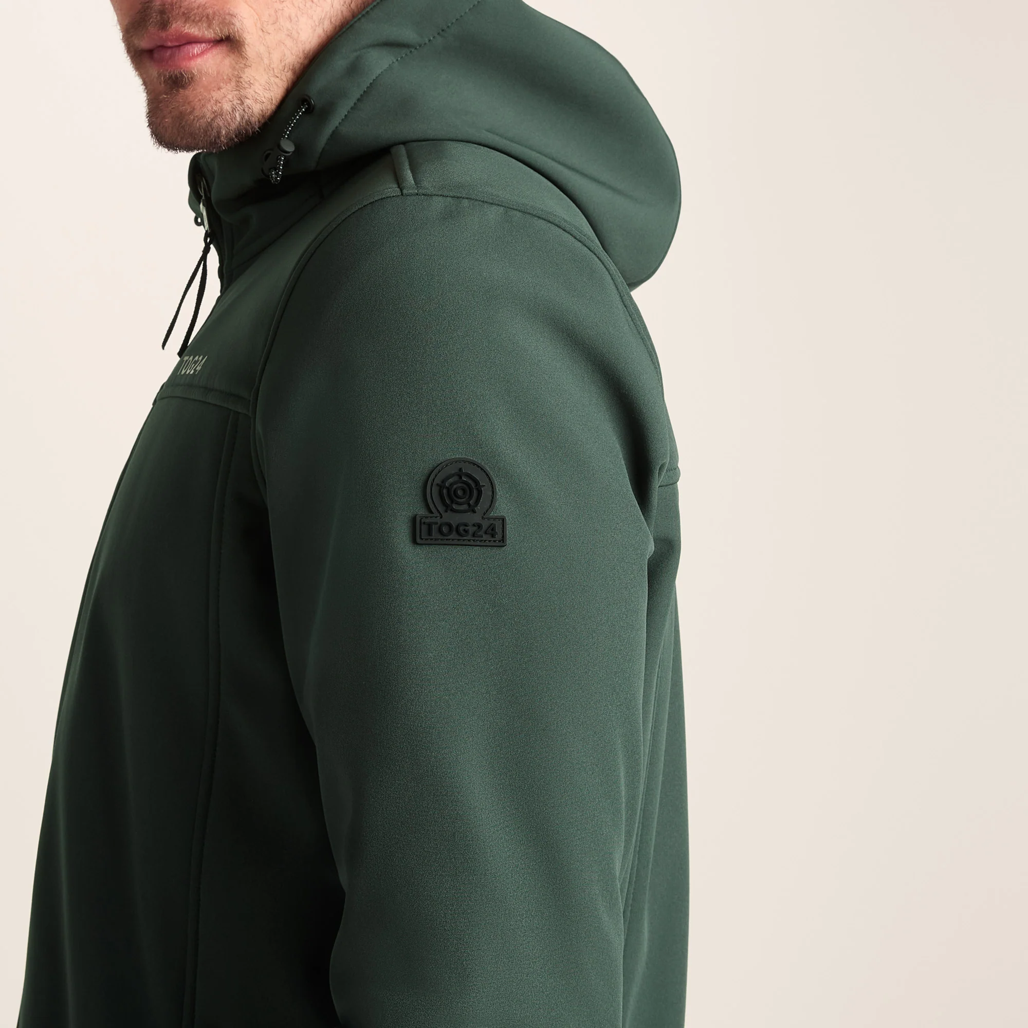 Feizor Mens Shower Resistant Softshell Hooded Jacket - Racing Green - Image 5