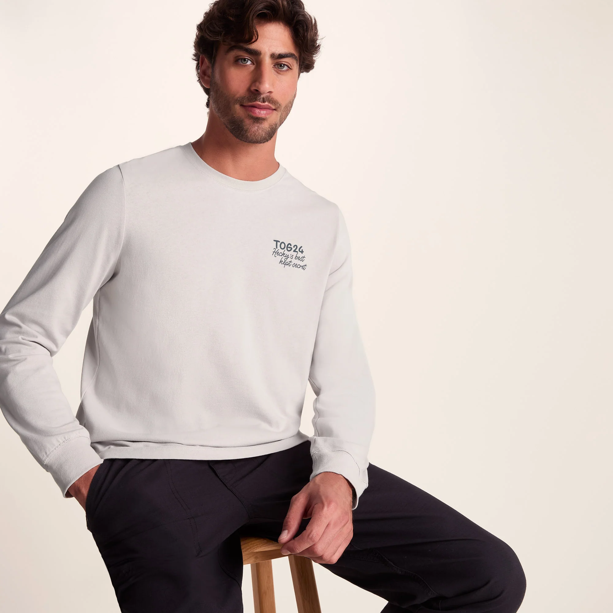 Hecky Mens Long Sleeve T-Shirt - Raincloud - Image 3