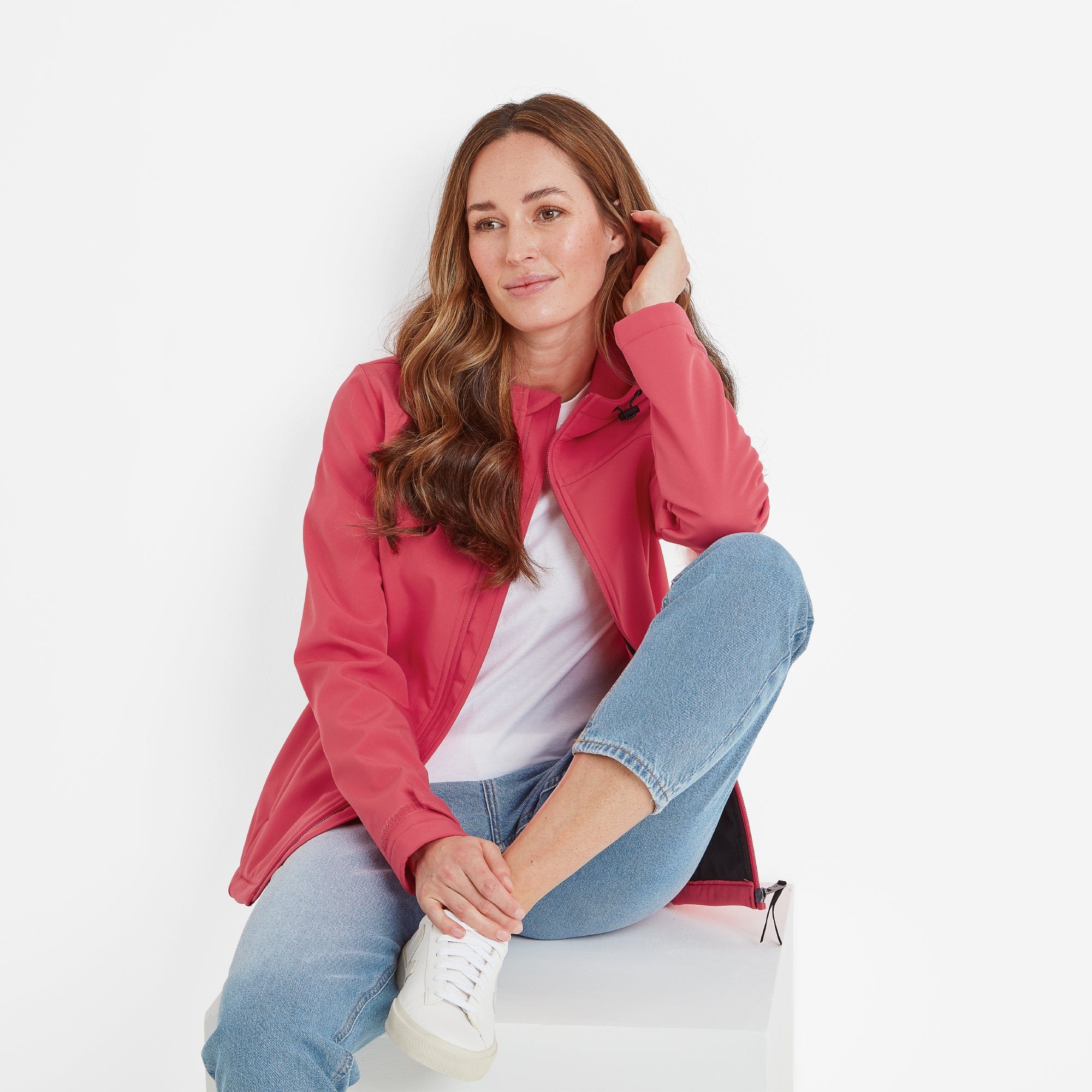 Keld Womens Shower Resistant Hooded Softshell Jacket - Sunset Coral - Image 4