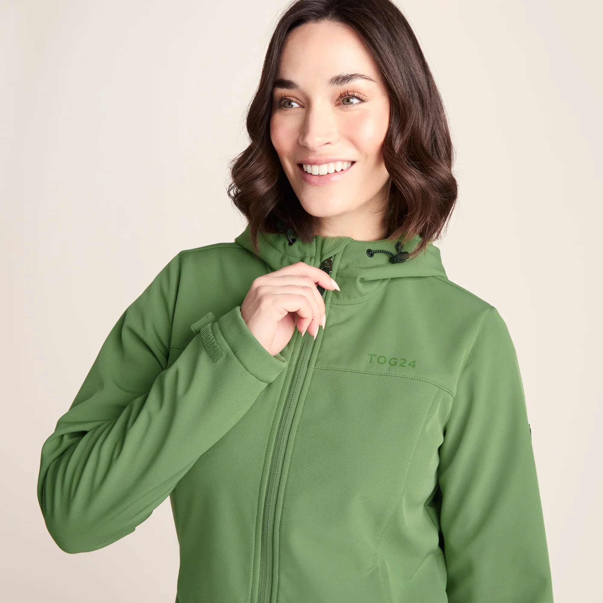 Keld Womens Long Shower Resistant Hooded Softshell Jacket - Dark Matcha - Image 5