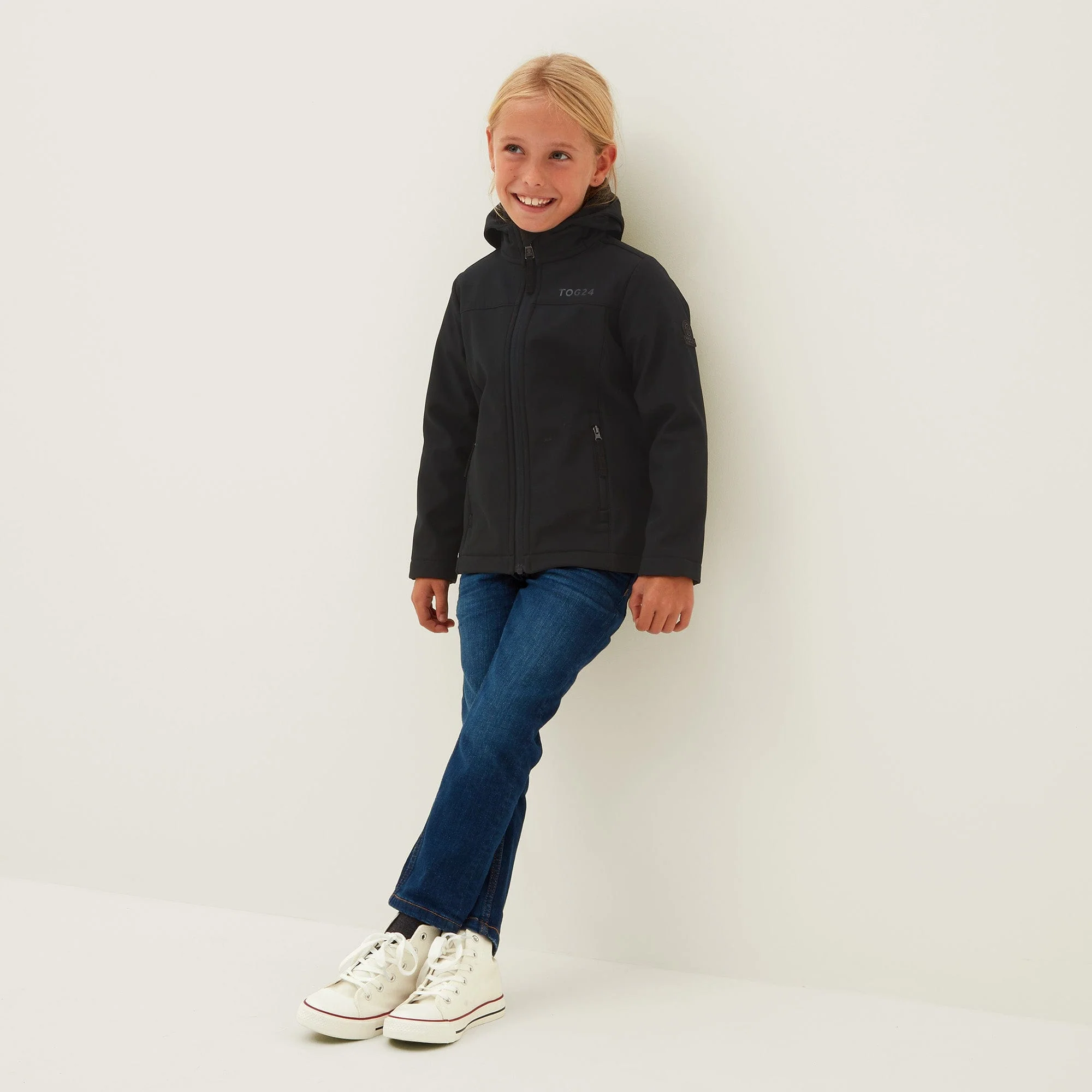 Koroma Kids Softshell Hooded Jacket - Black - Image 4