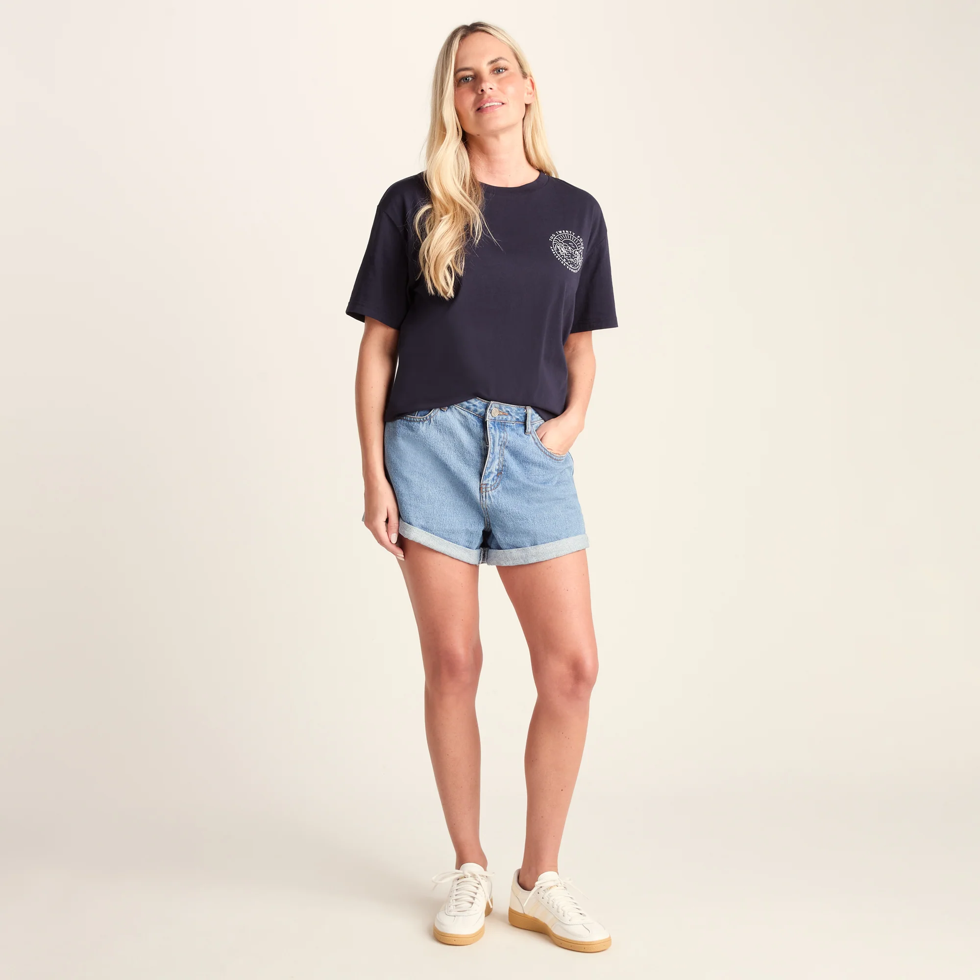 Lakeside Womens 100% Cotton Supersoft Relaxed Fit T-Shirt - Dark Indigo - Image 2