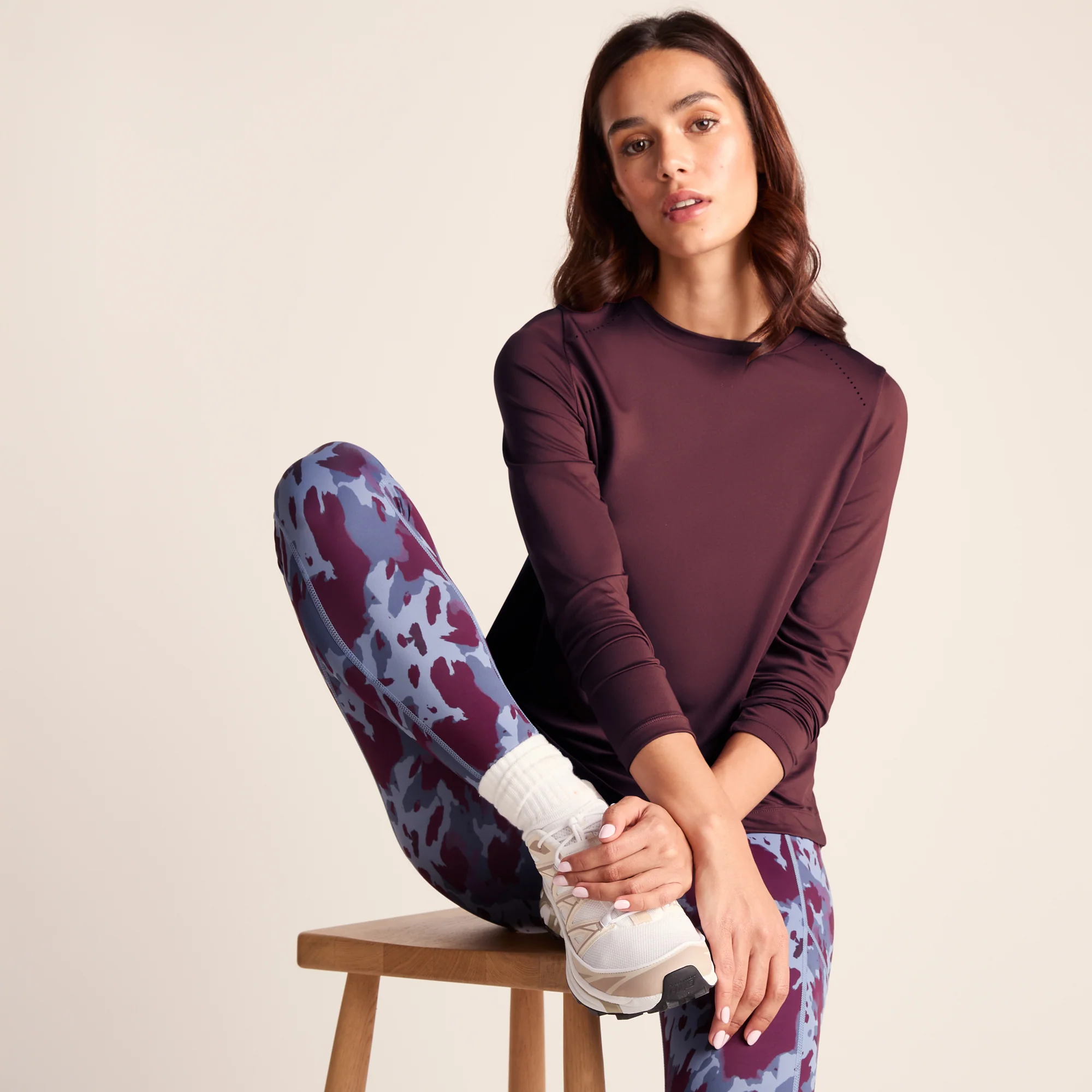 Leonie Womens Long Sleeve Performance Top - Black Raspberry - Image 4