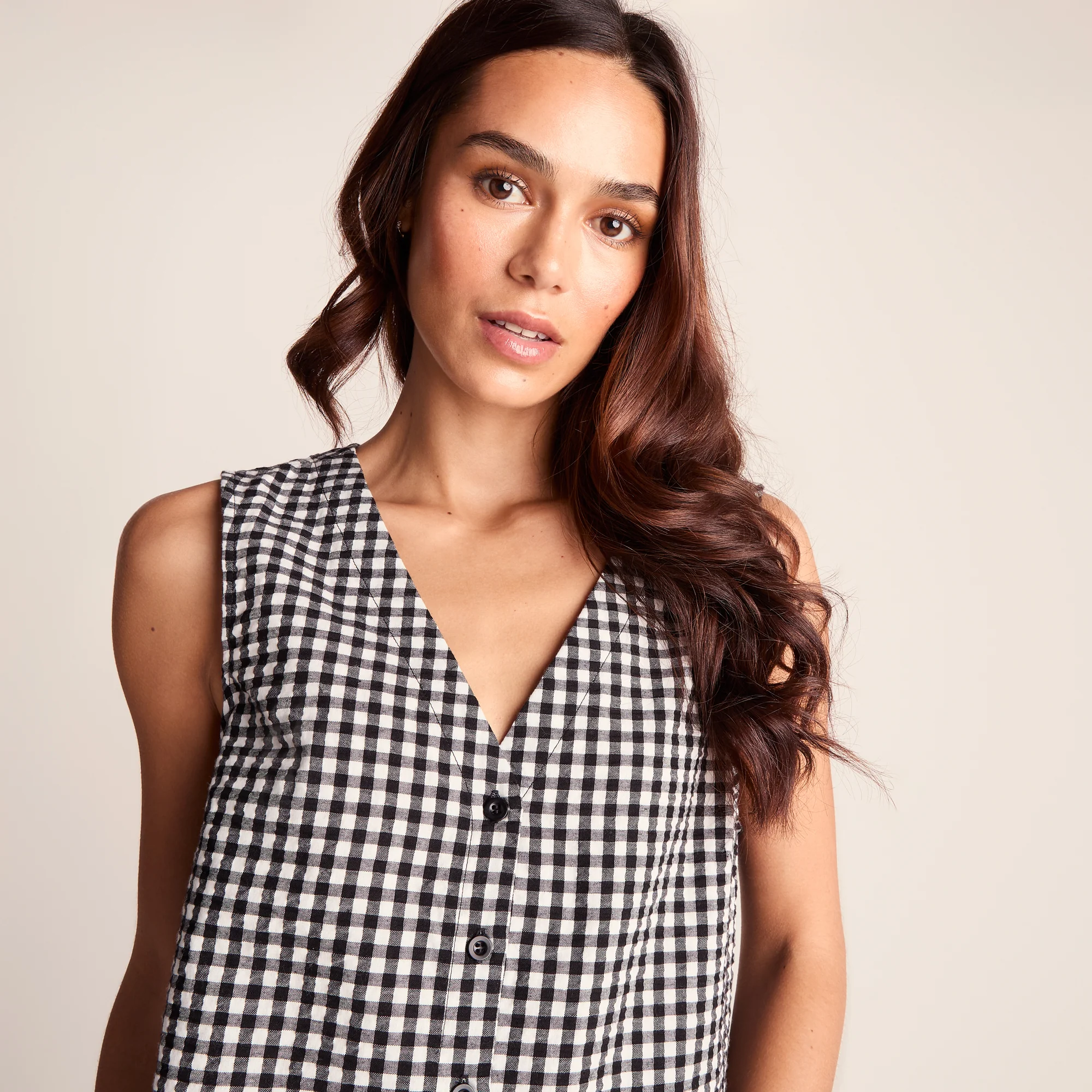 Lila Womens Short Sleeve Gingham Check Shirt - Black Check - Image 6