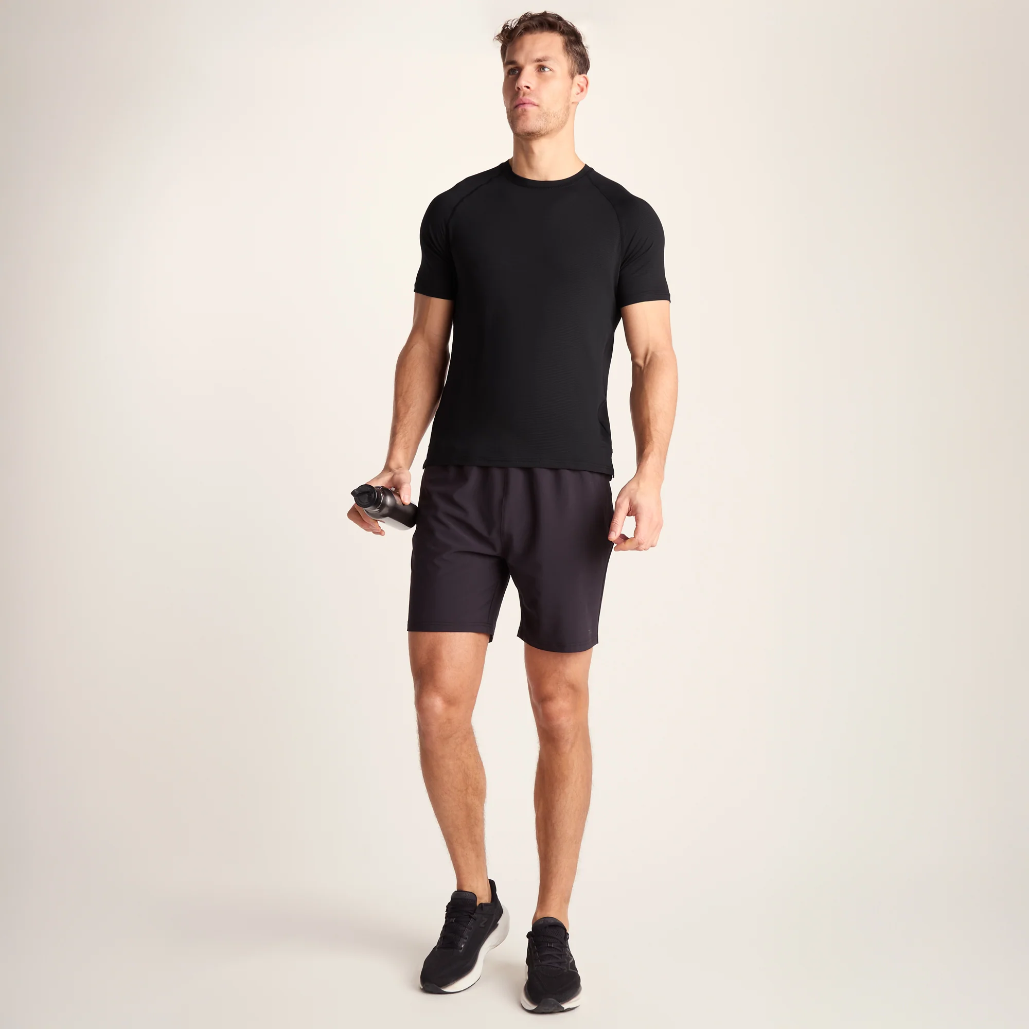 Maddox Mens Short Sleeve Performance T-Shirt - Black - Image 6