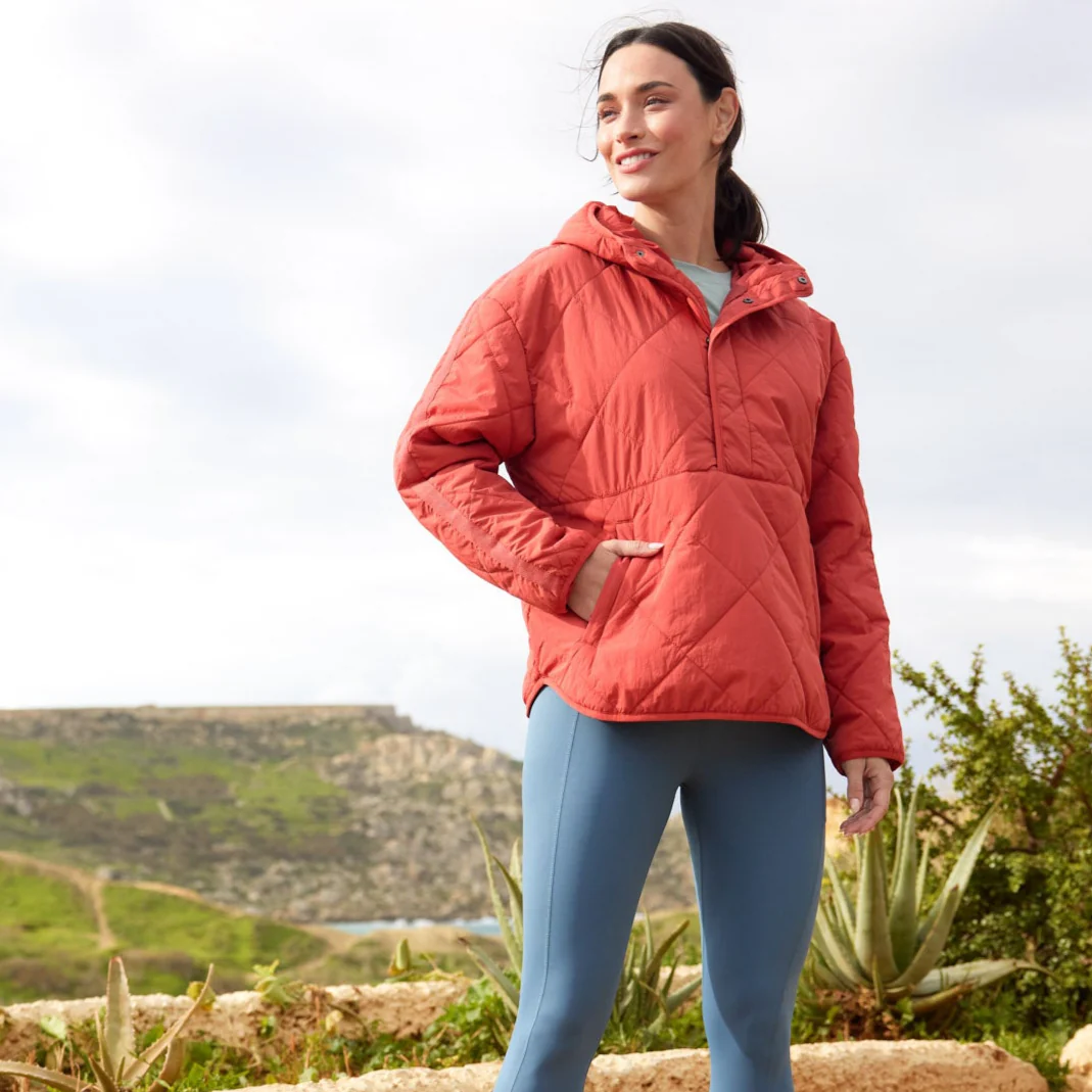 Nanford Womens Oversized Shower Resistant Diamond Quilted Jacket - Cranberry - Image 2