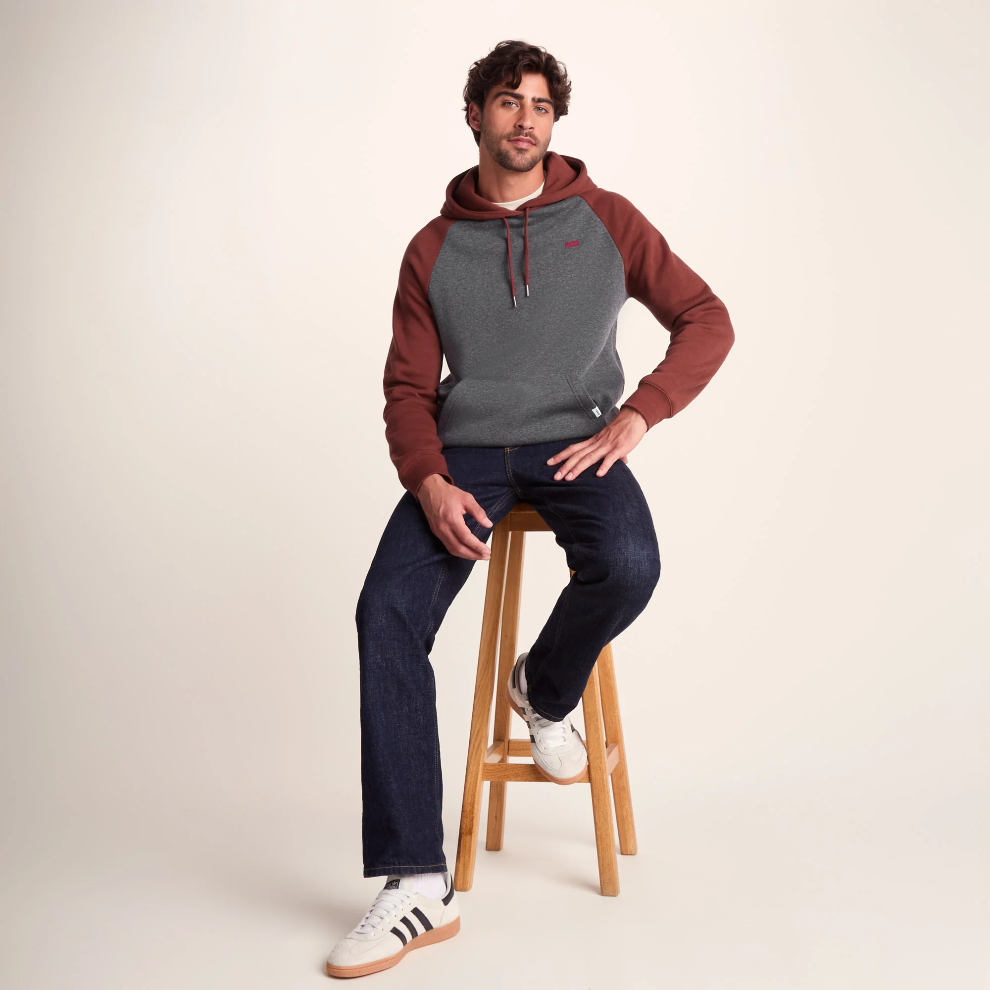 Noston Mens Supersoft Raglan Hoody - Port - Image 4