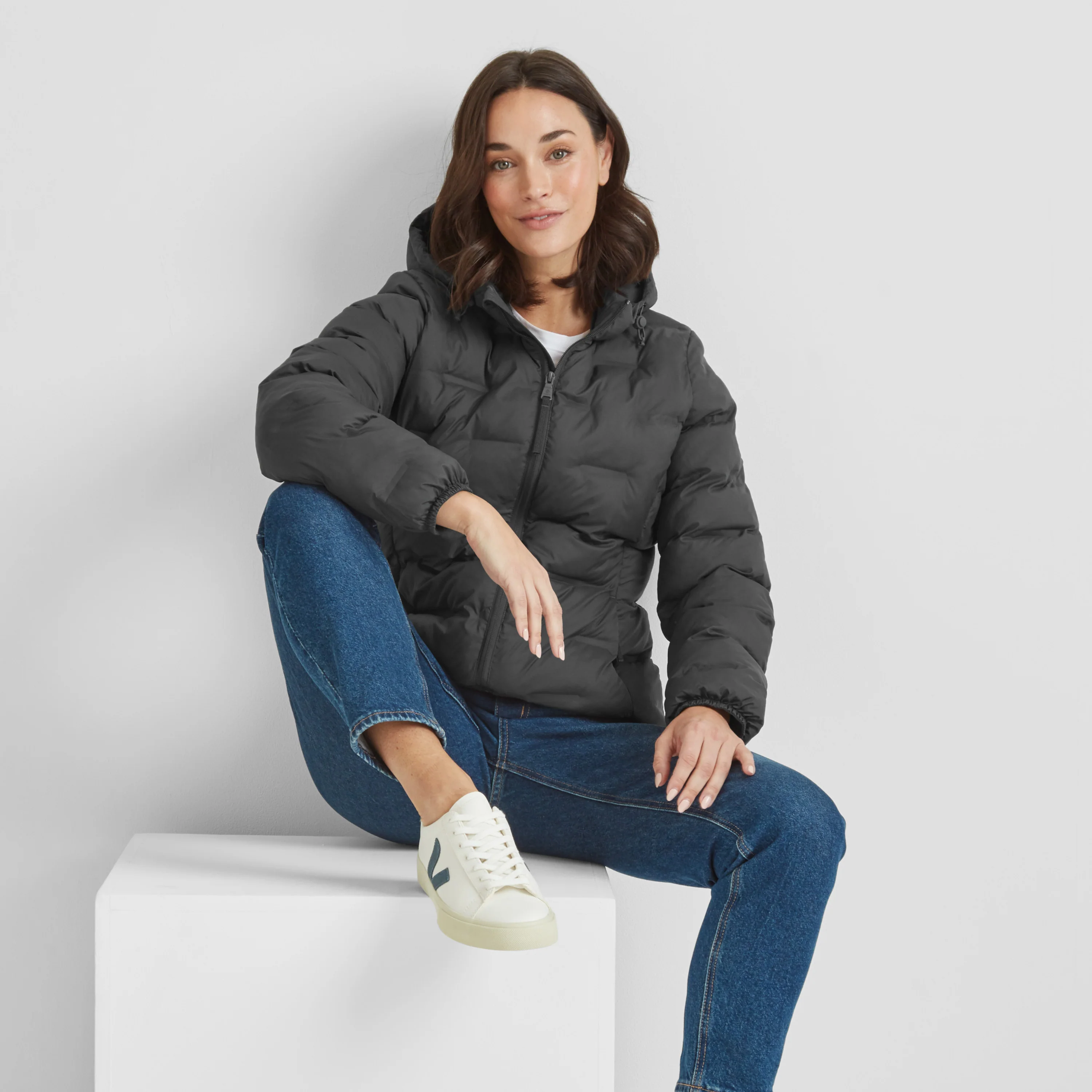 Palmer Womens Shower Resistant Insulated Jacket - Washed Black - Image 4