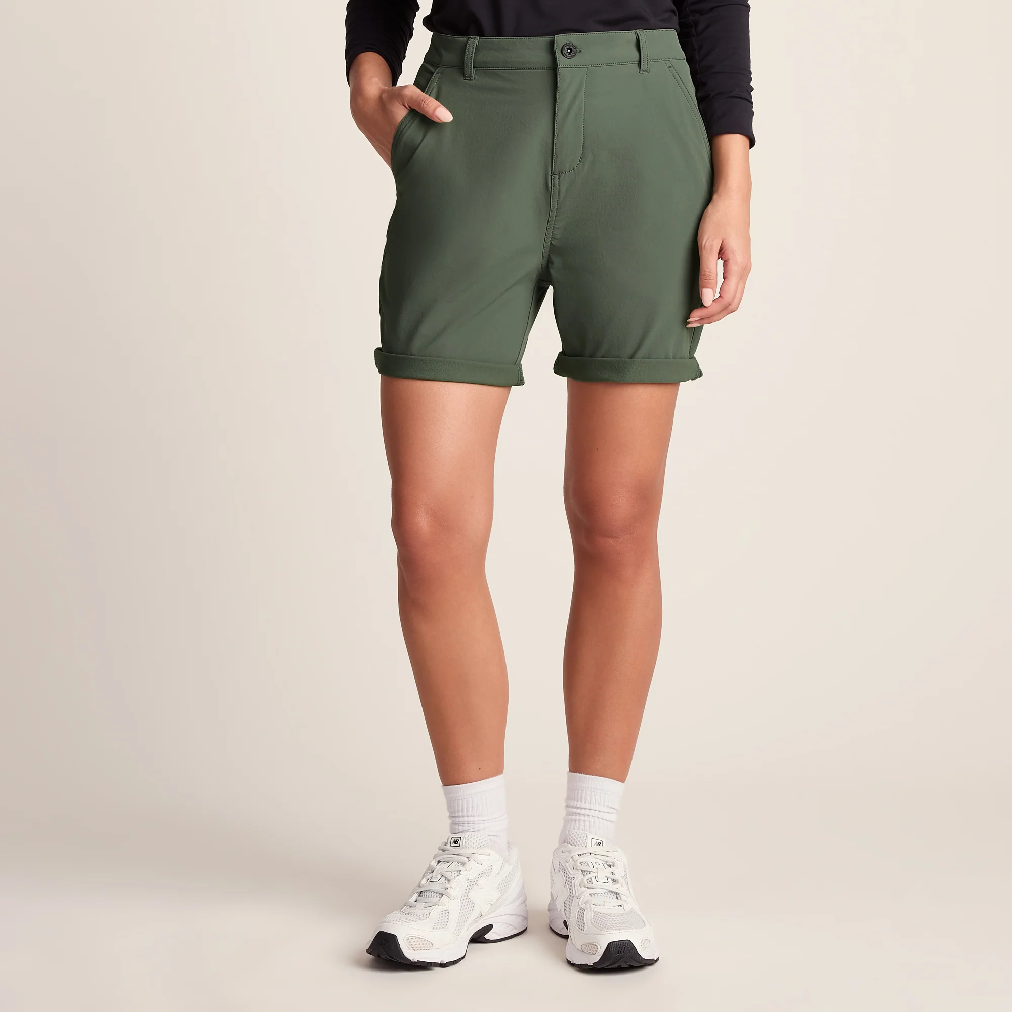 Path Womens Performance Shorts - Faded Khaki