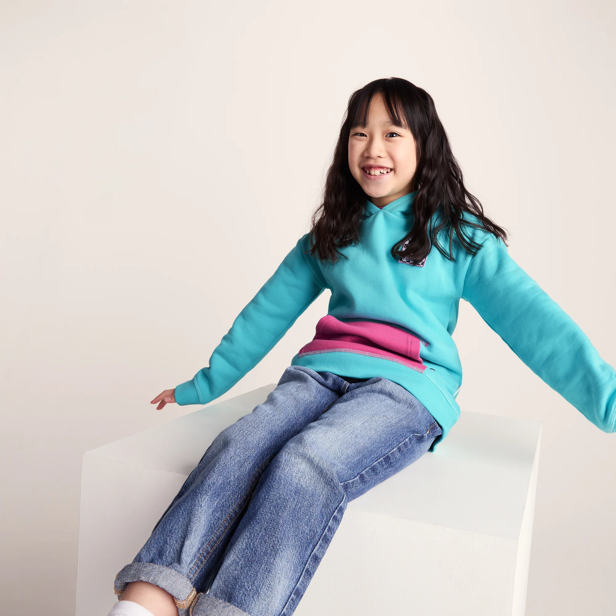 Pelibuey Kids Shaun the Sheep Hoody - Bubblegum Blue - Image 4