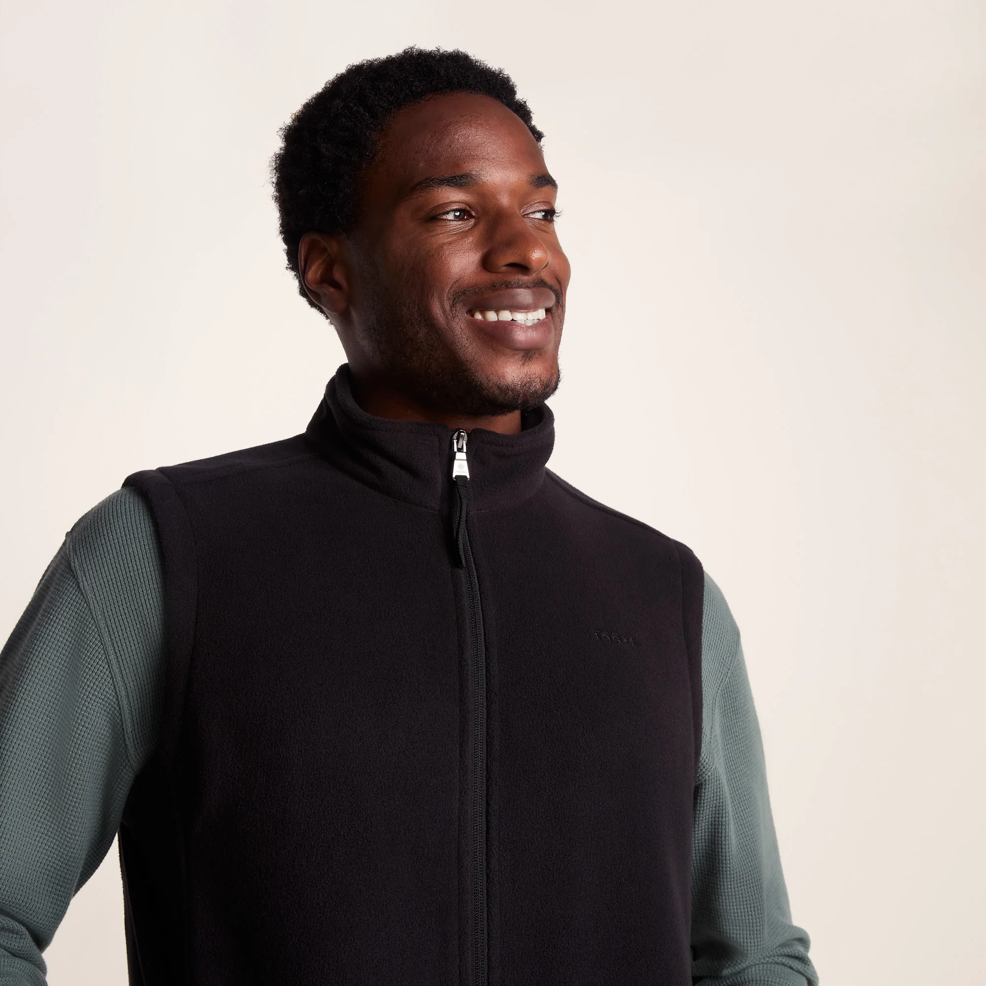 Revive Mens Fleece Gilet - Black - Image 5