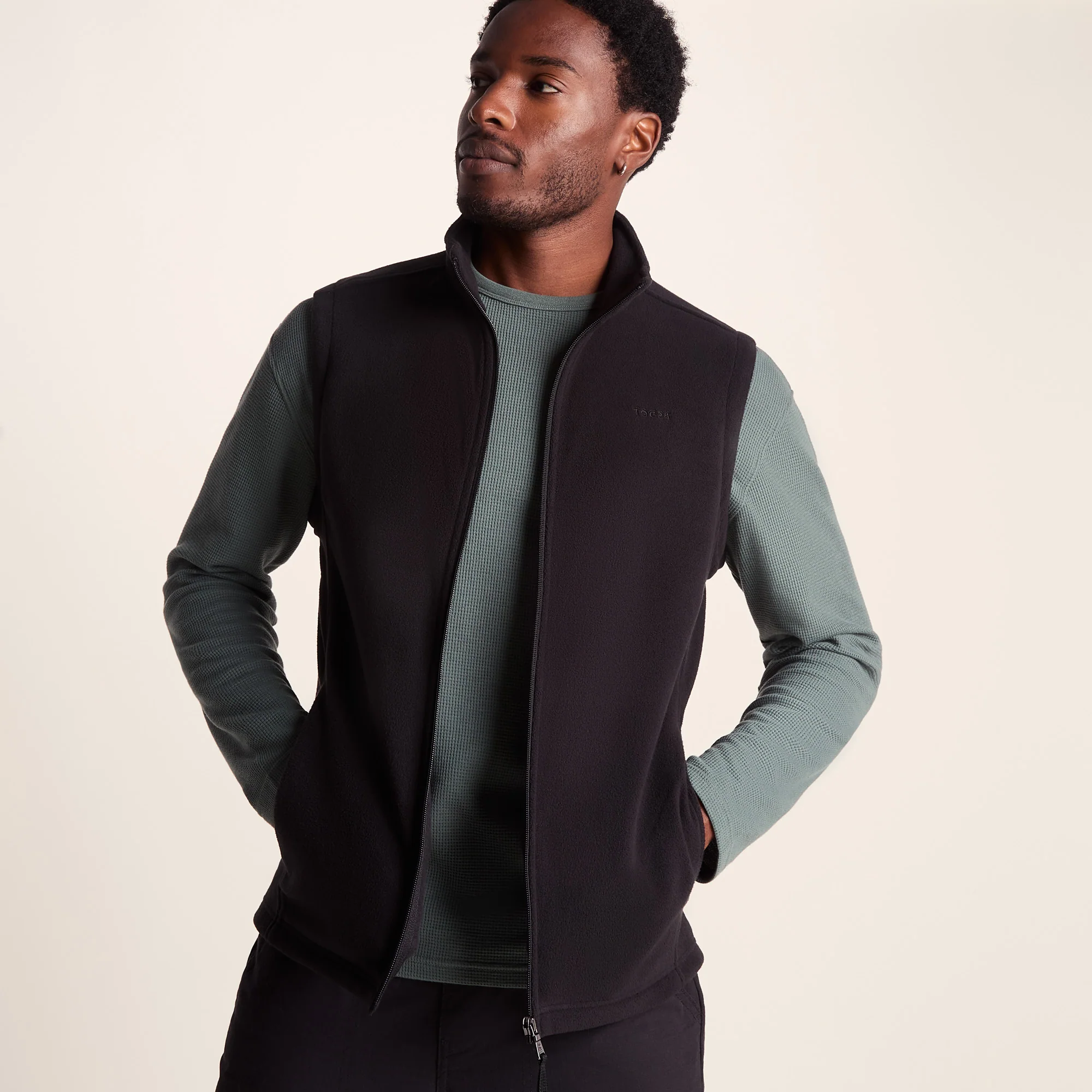 Revive Mens Fleece Gilet - Black - Image 6