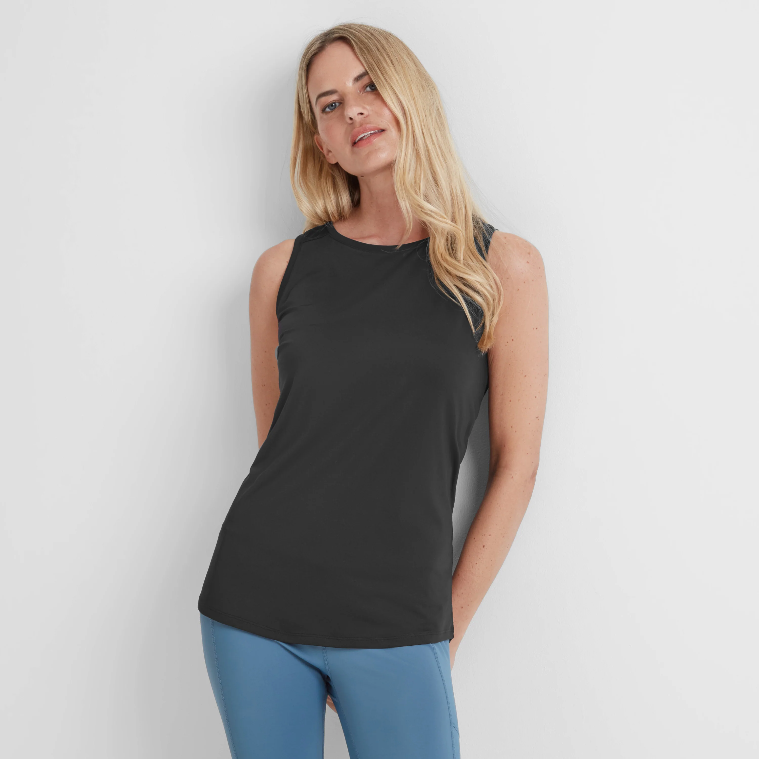 Sayley Womens Performance Vest - Black - Image 3