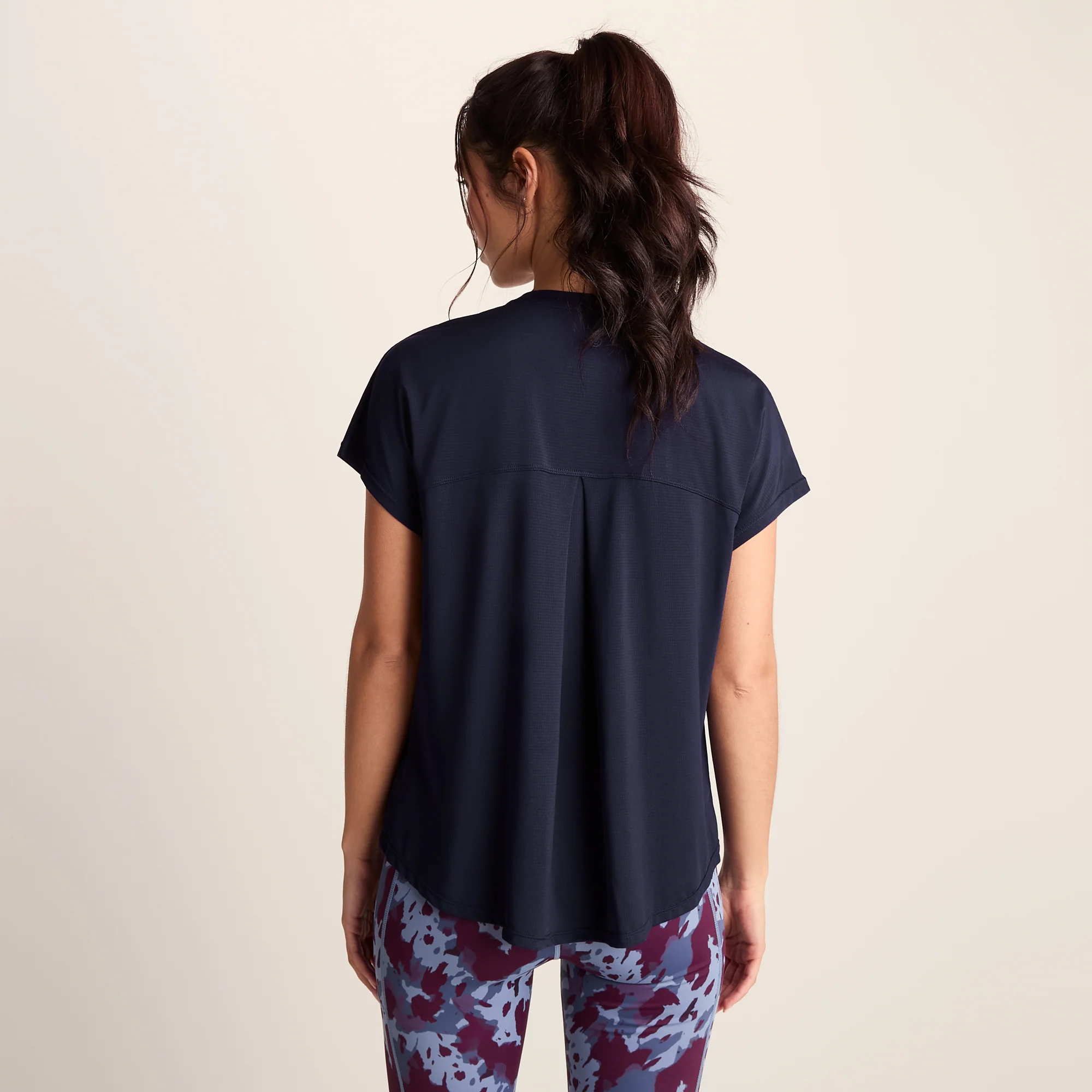 Skyla Womens Short Sleeve Performance Top - Oxford Blue - Image 3