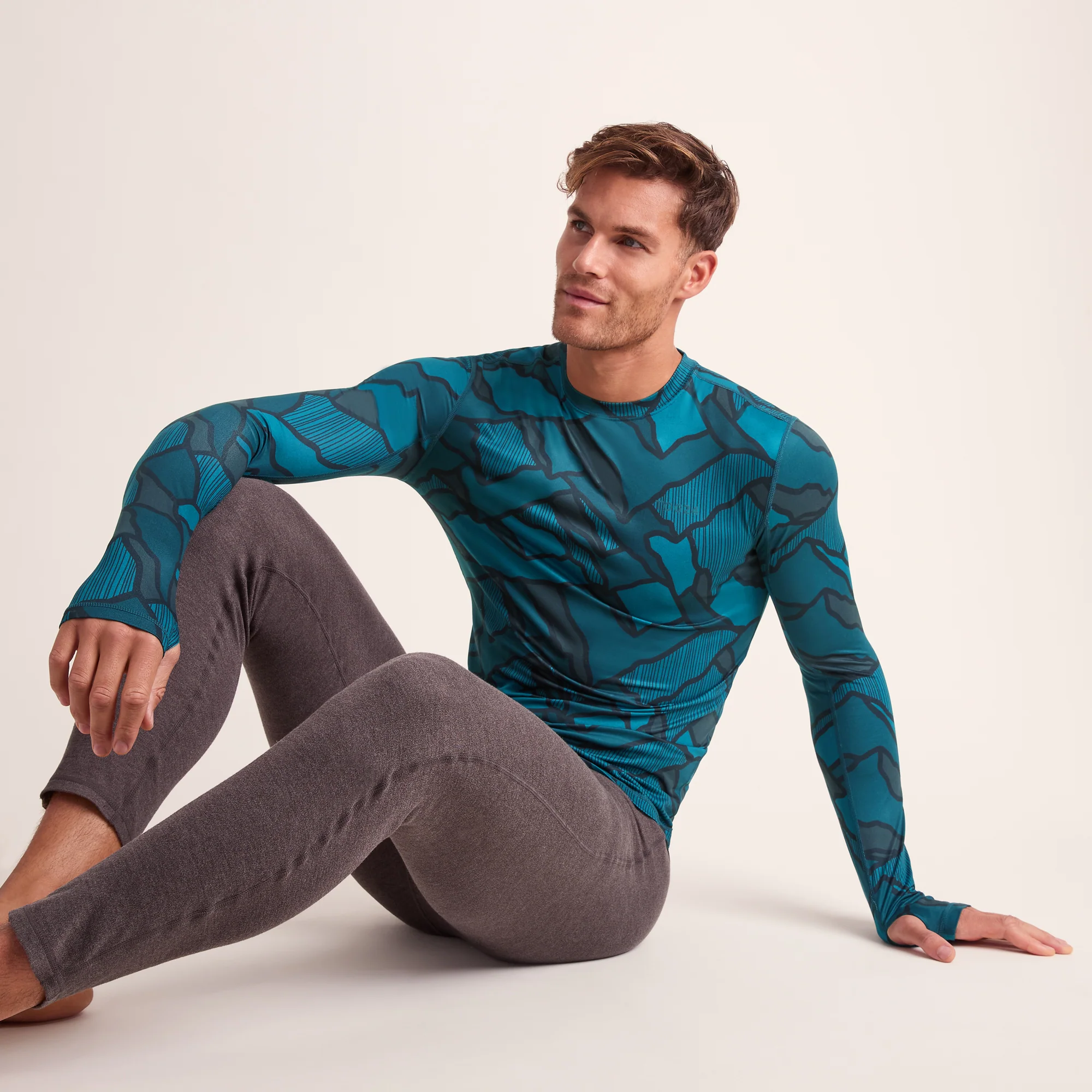 Snowdon Mens Thermal Crew Neck Base Layer - Dark Turquoise Abstract Mountain Print - Image 3