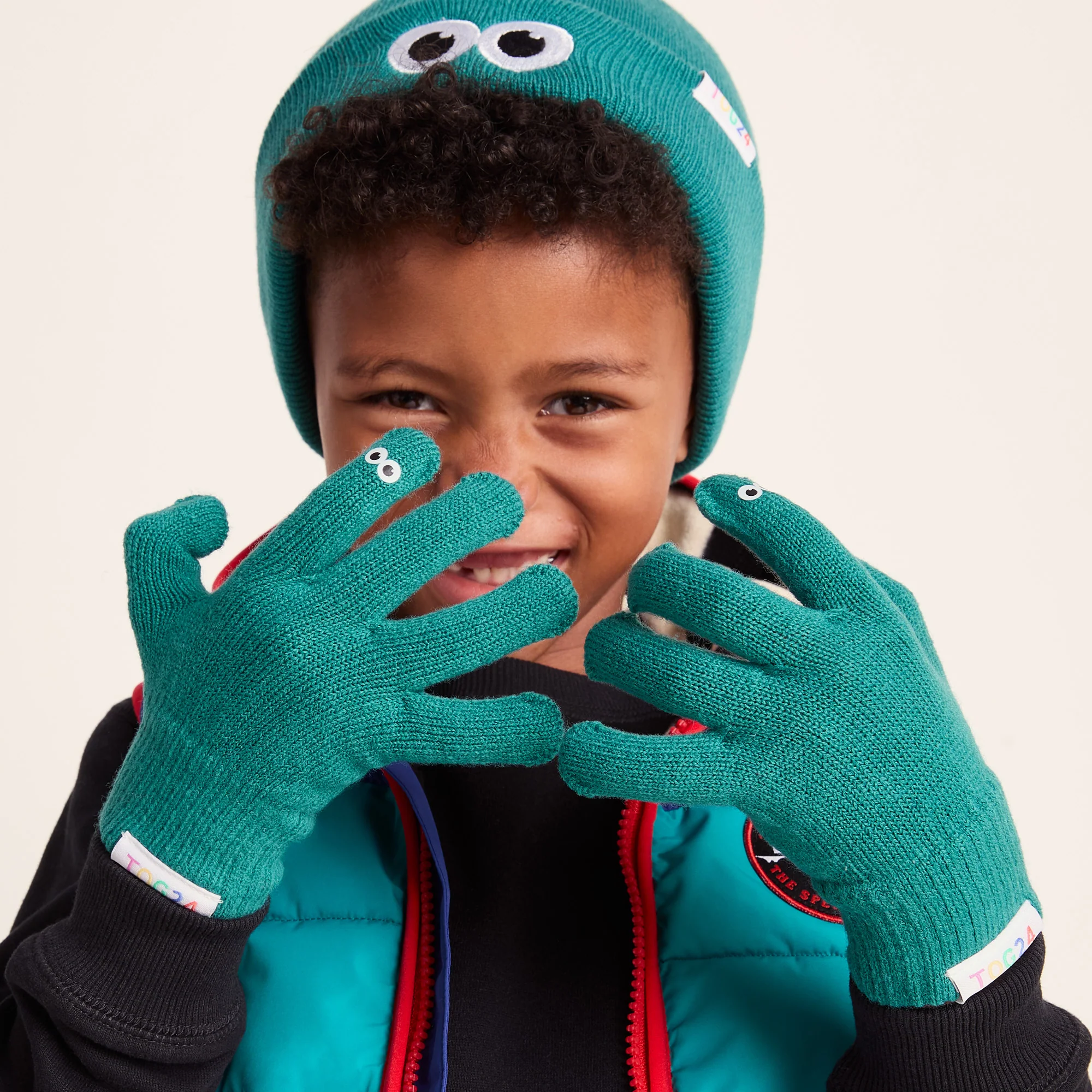 Soay Kids Shaun the Sheep Knit Gloves - Jungle Green - Image 3