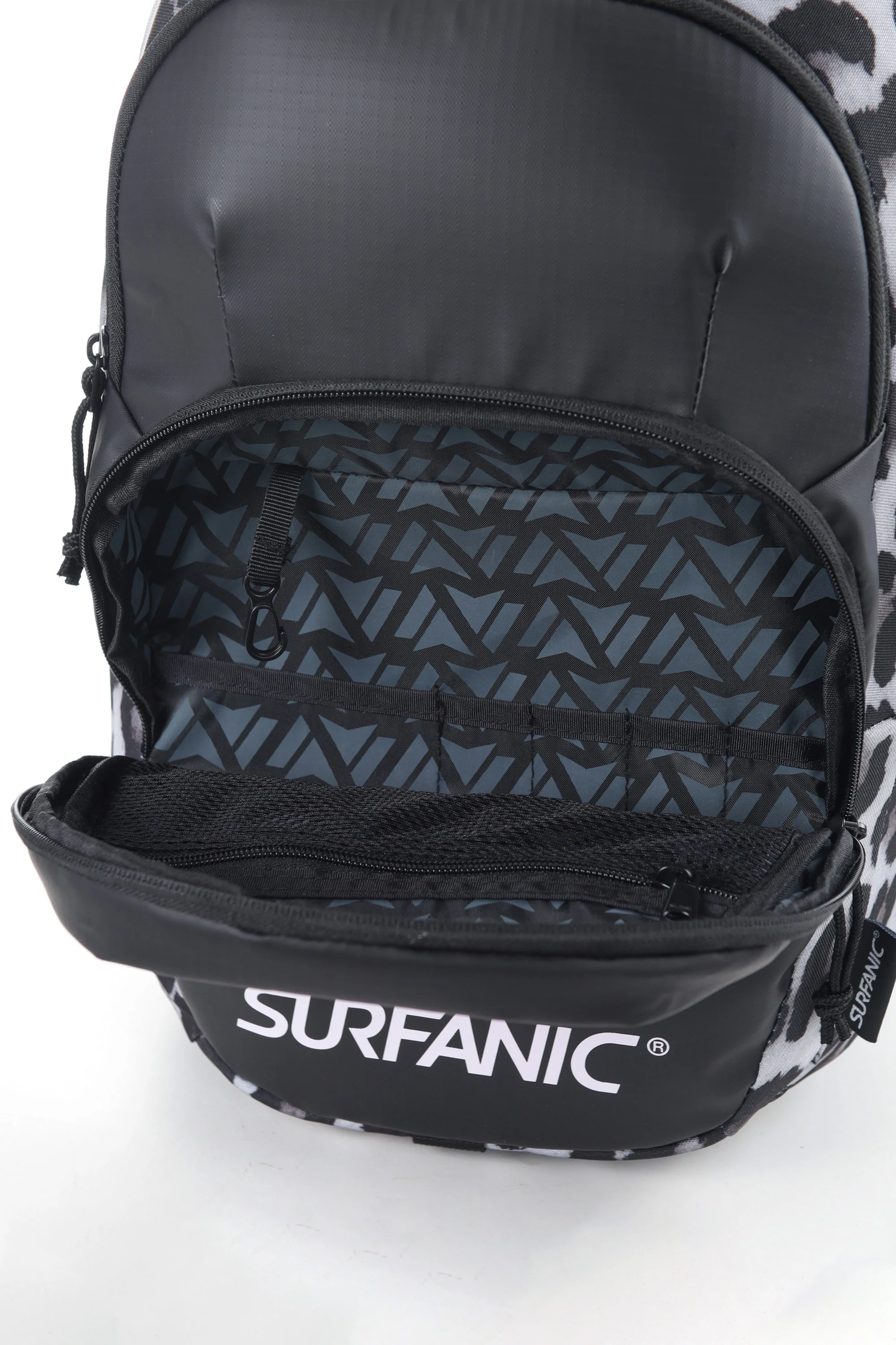 Surfanic Journey 25l Backpack - Ice - Image 13