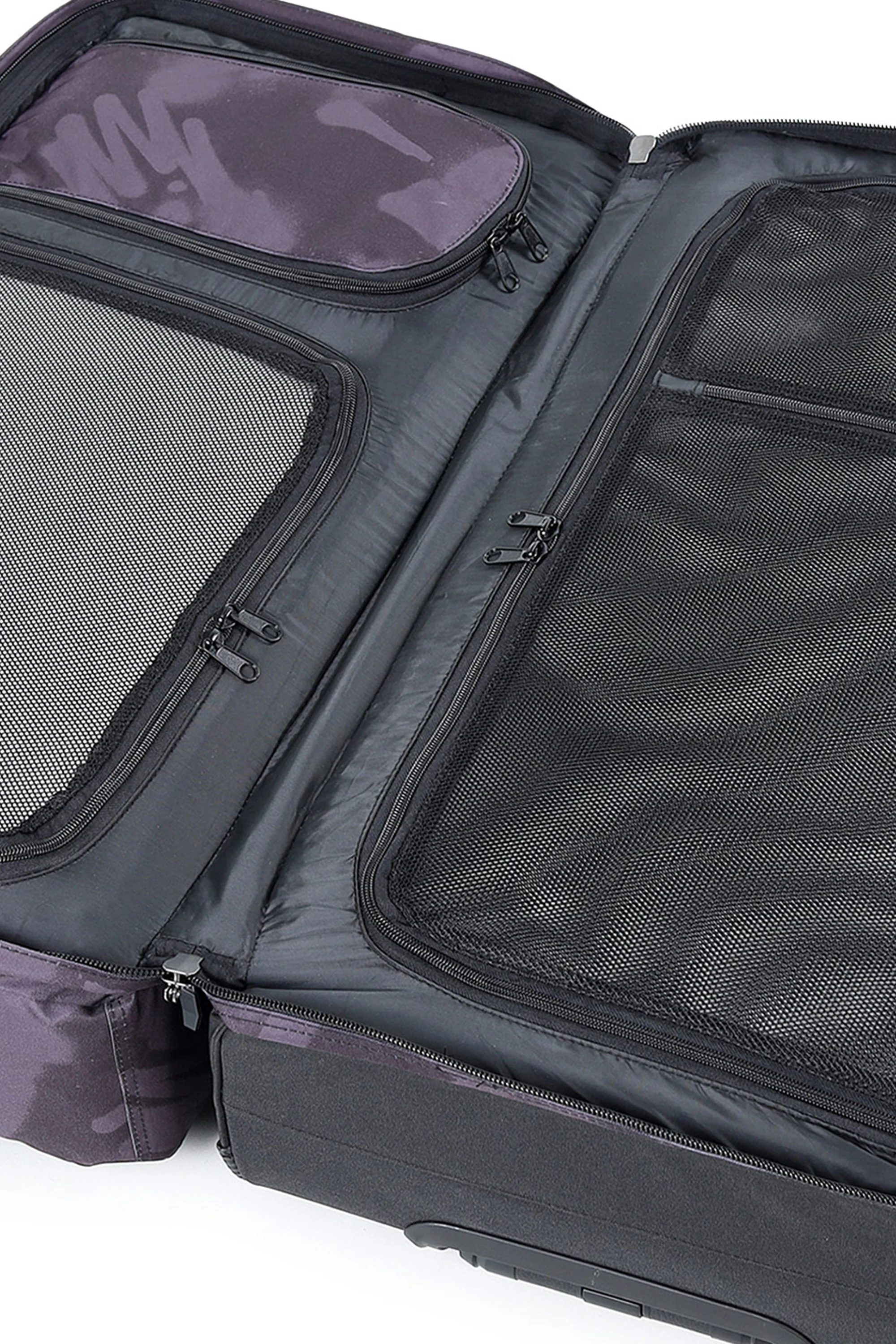 Surfanic Maxim 3.0 100L Roller Bag - Black Vandal - Image 16