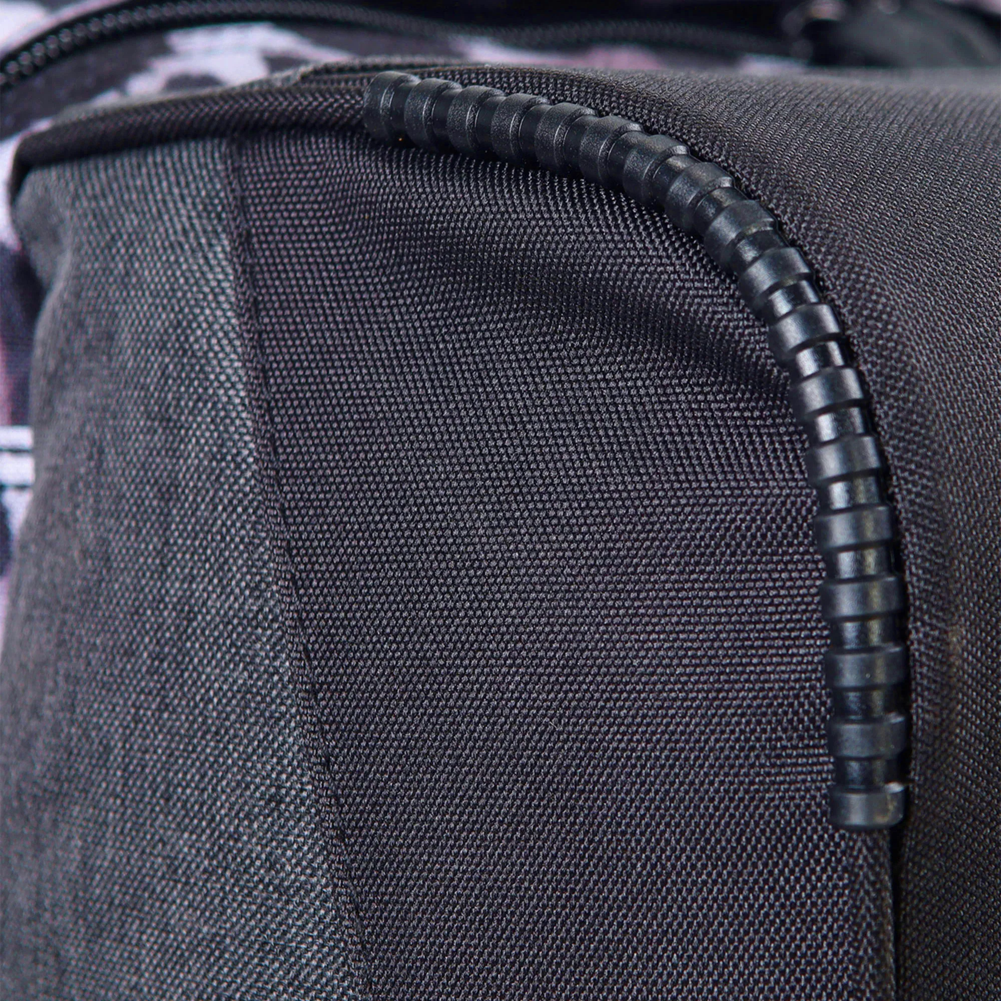 Surfanic Maxim 3.0 70L Roller Bag - Ice - Image 11