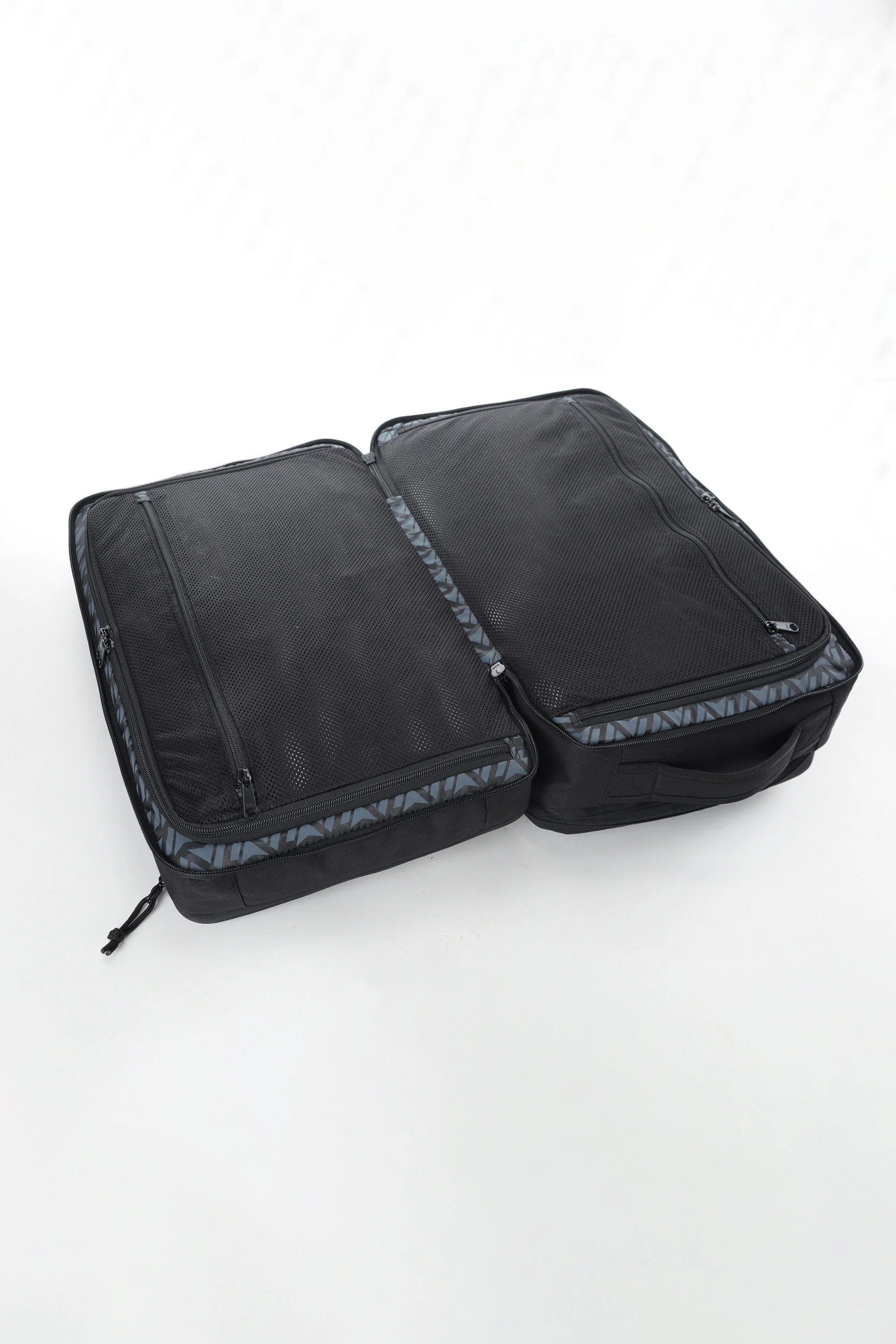 Surfanic Tardis 40l Work Life Balance - Black - Image 16