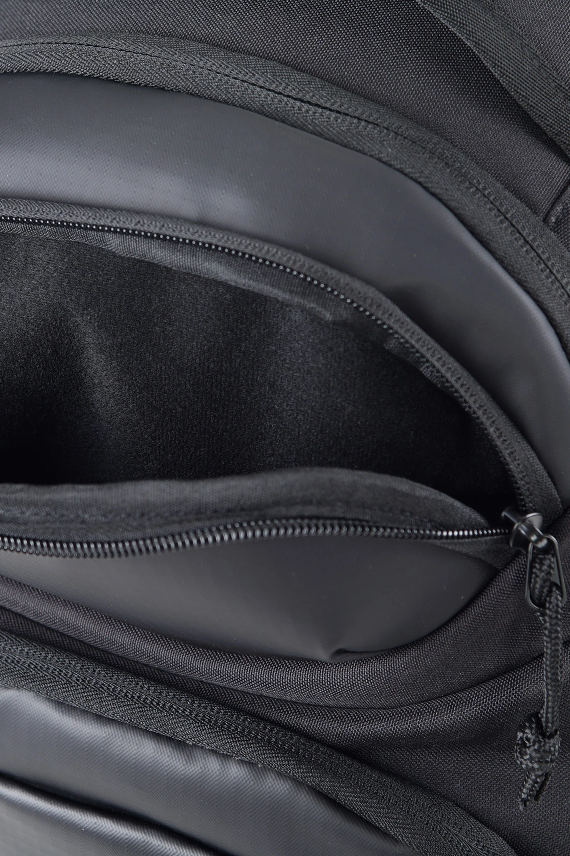 Surfanic Urban 20l Backpack - Black - Image 14