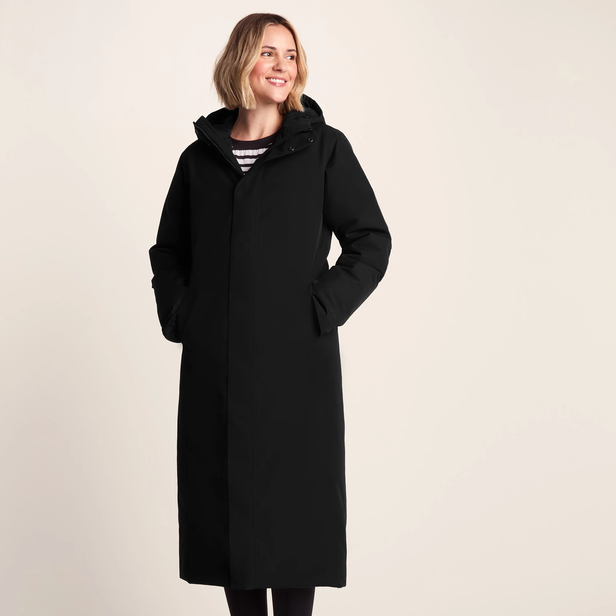 Uma Womens Waterproof Down Insulated Parka - Black - Image 8