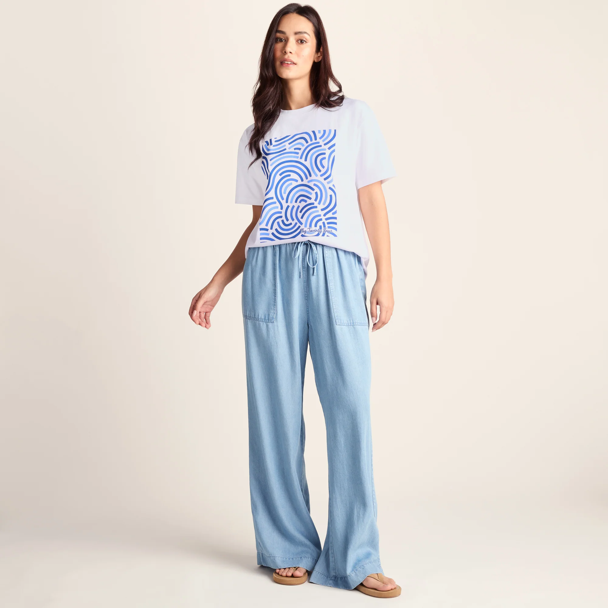 Wave Womens Premium Supersoft Relaxed Fit T-Shirt - Optic White - Image 2