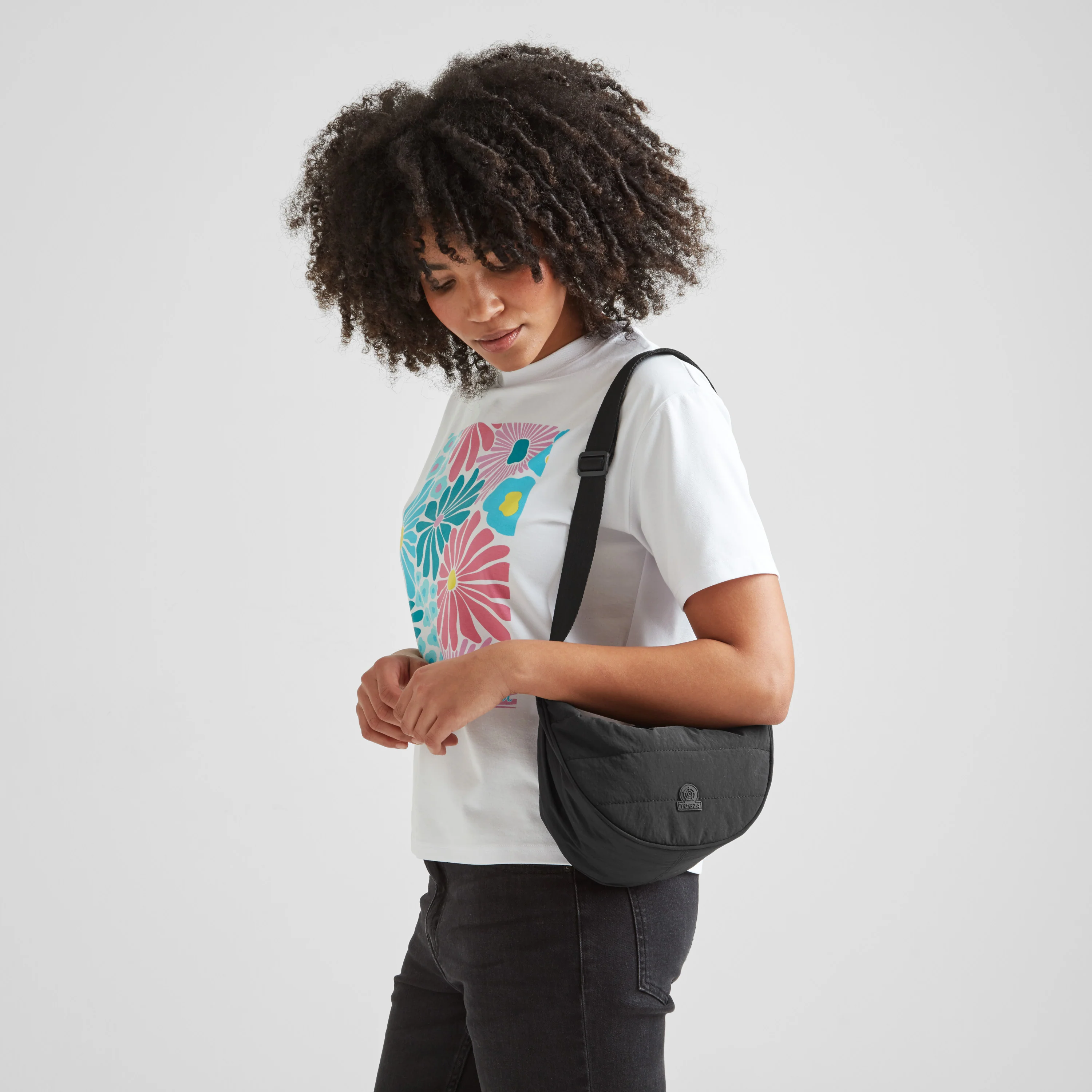 Wilshaw Hip Bag - Black - Image 2